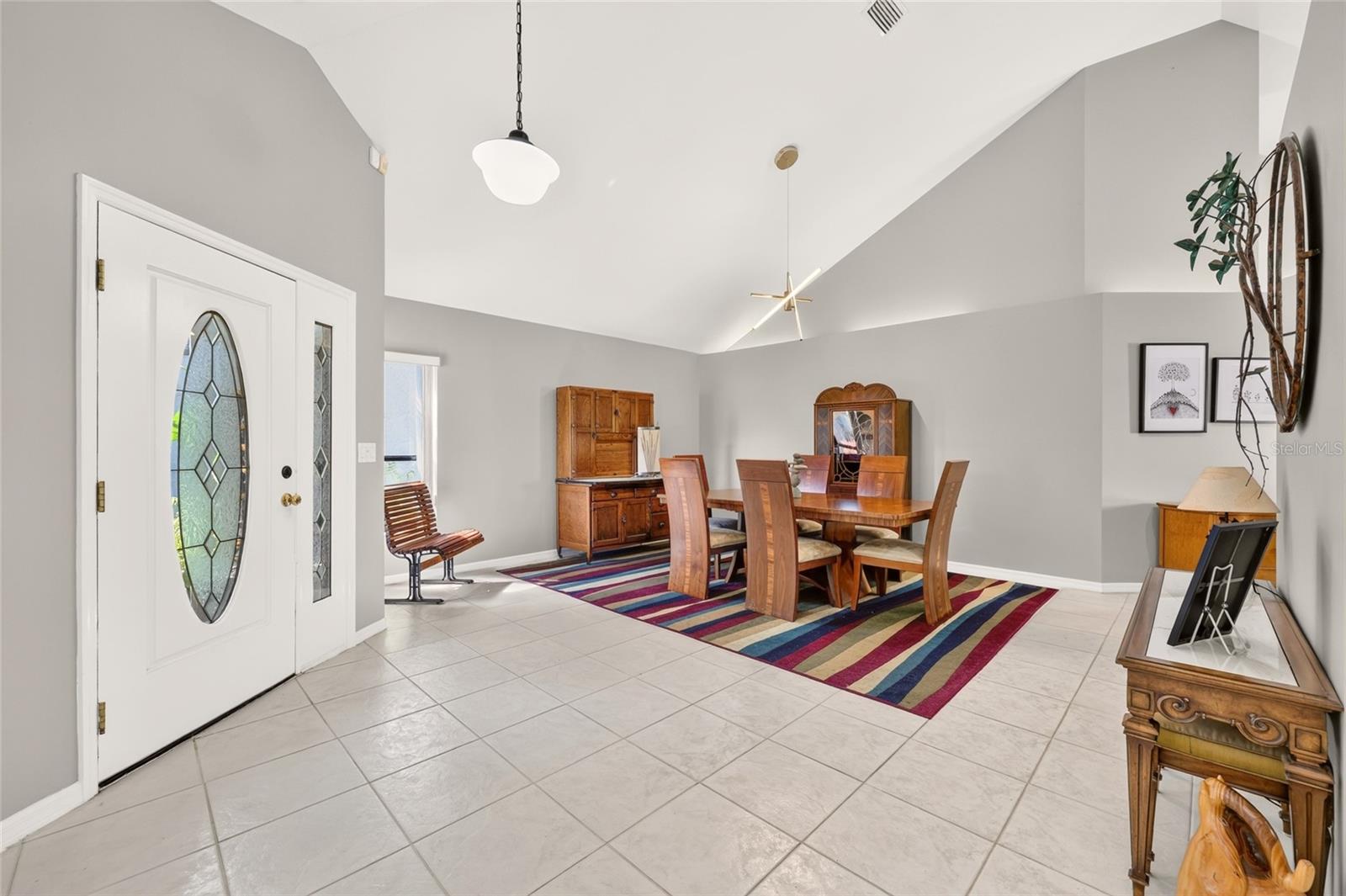 1912 SE TWIN BRIDGE CIR
