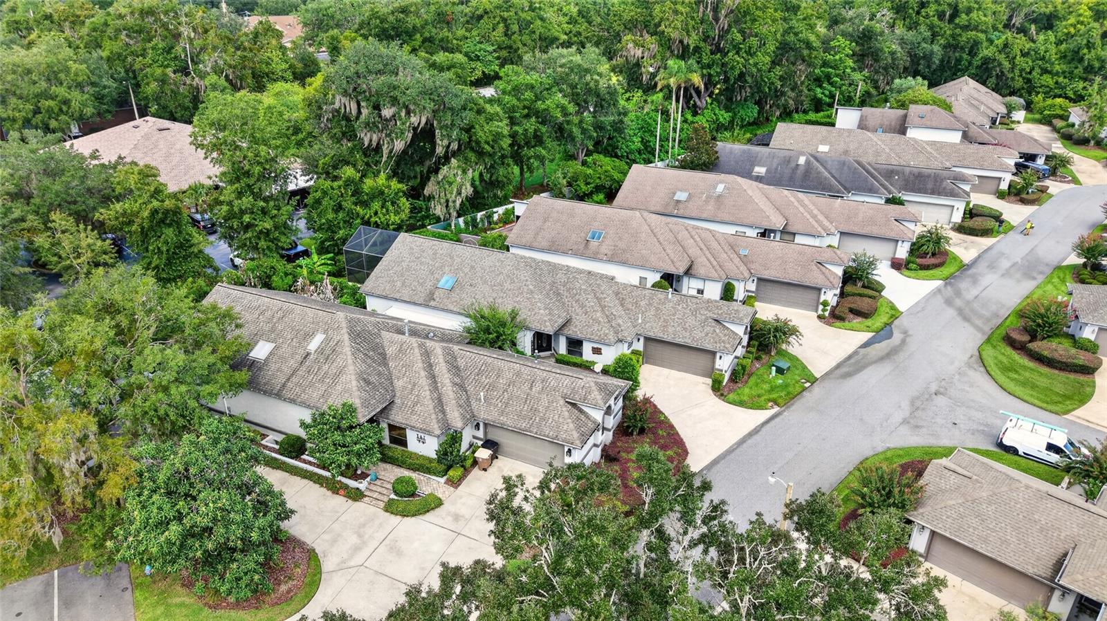 1912 SE TWIN BRIDGE CIR