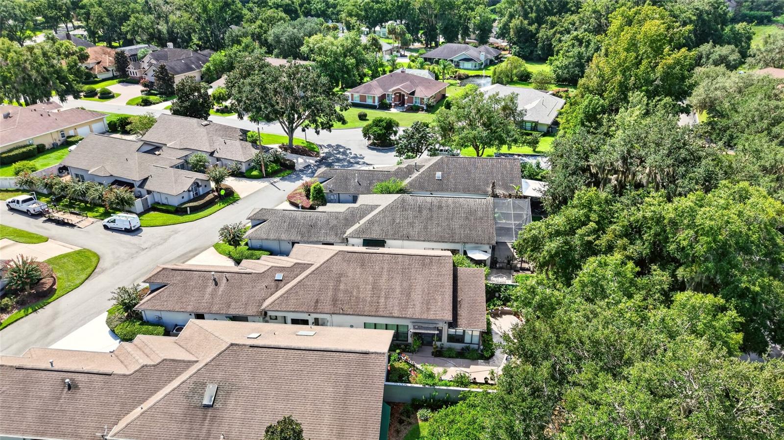 1912 SE TWIN BRIDGE CIR