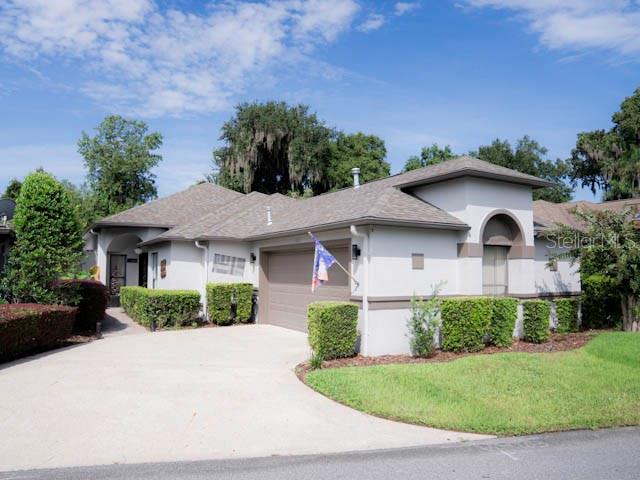 1912 SE TWIN BRIDGE CIR