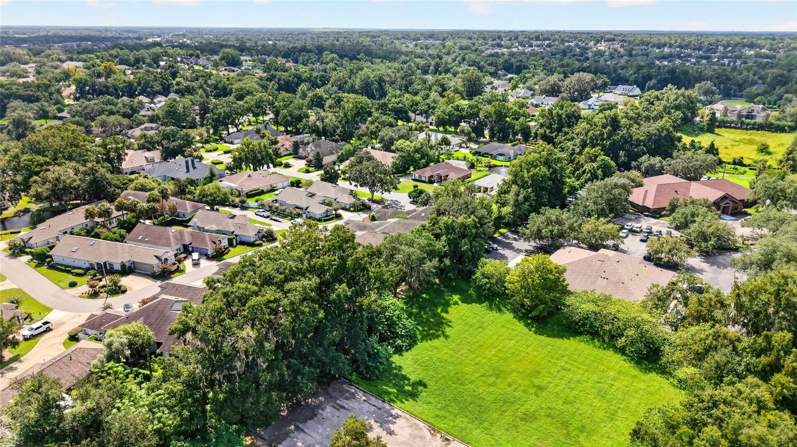 1912 SE TWIN BRIDGE CIR