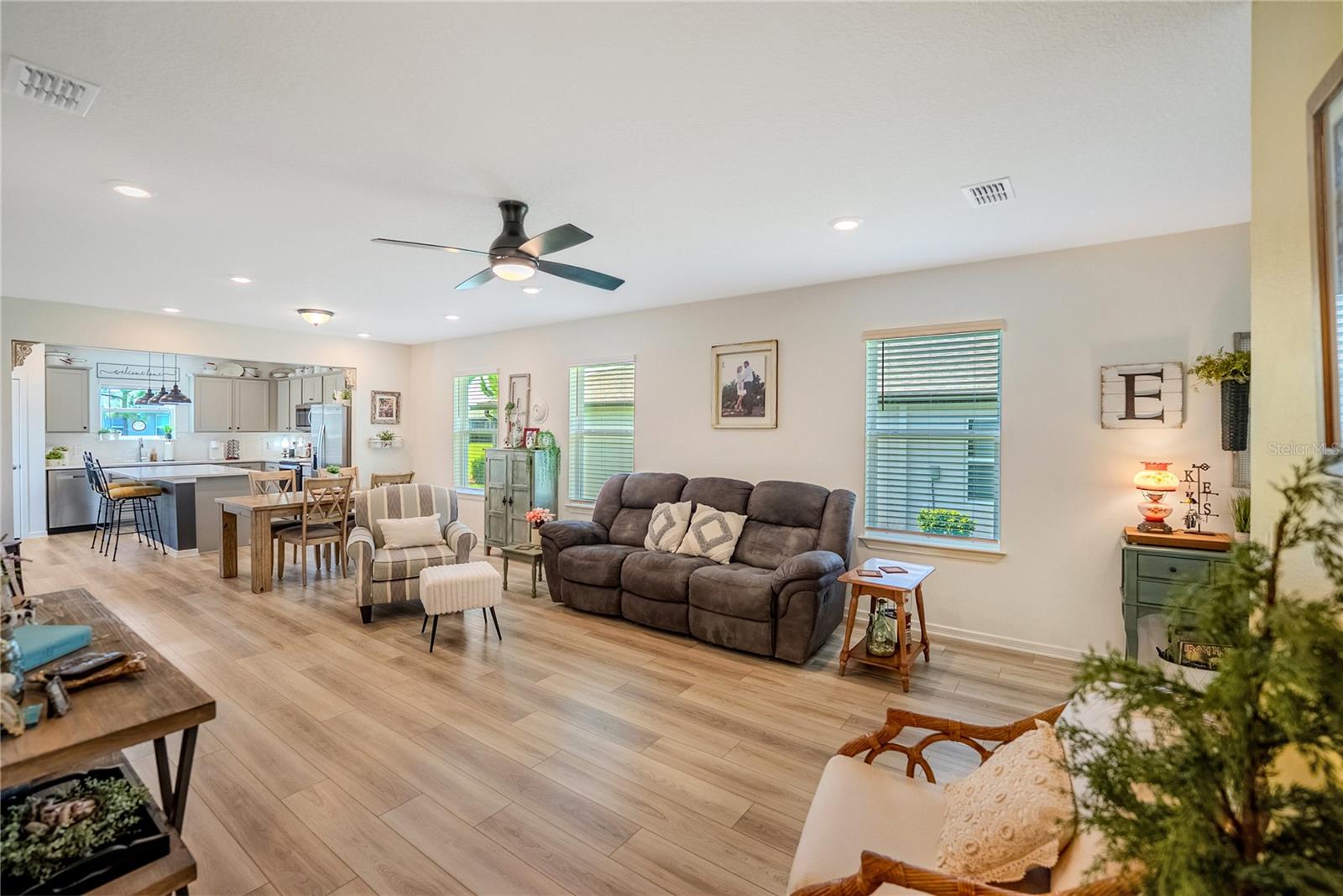8392 SW 54TH LOOP