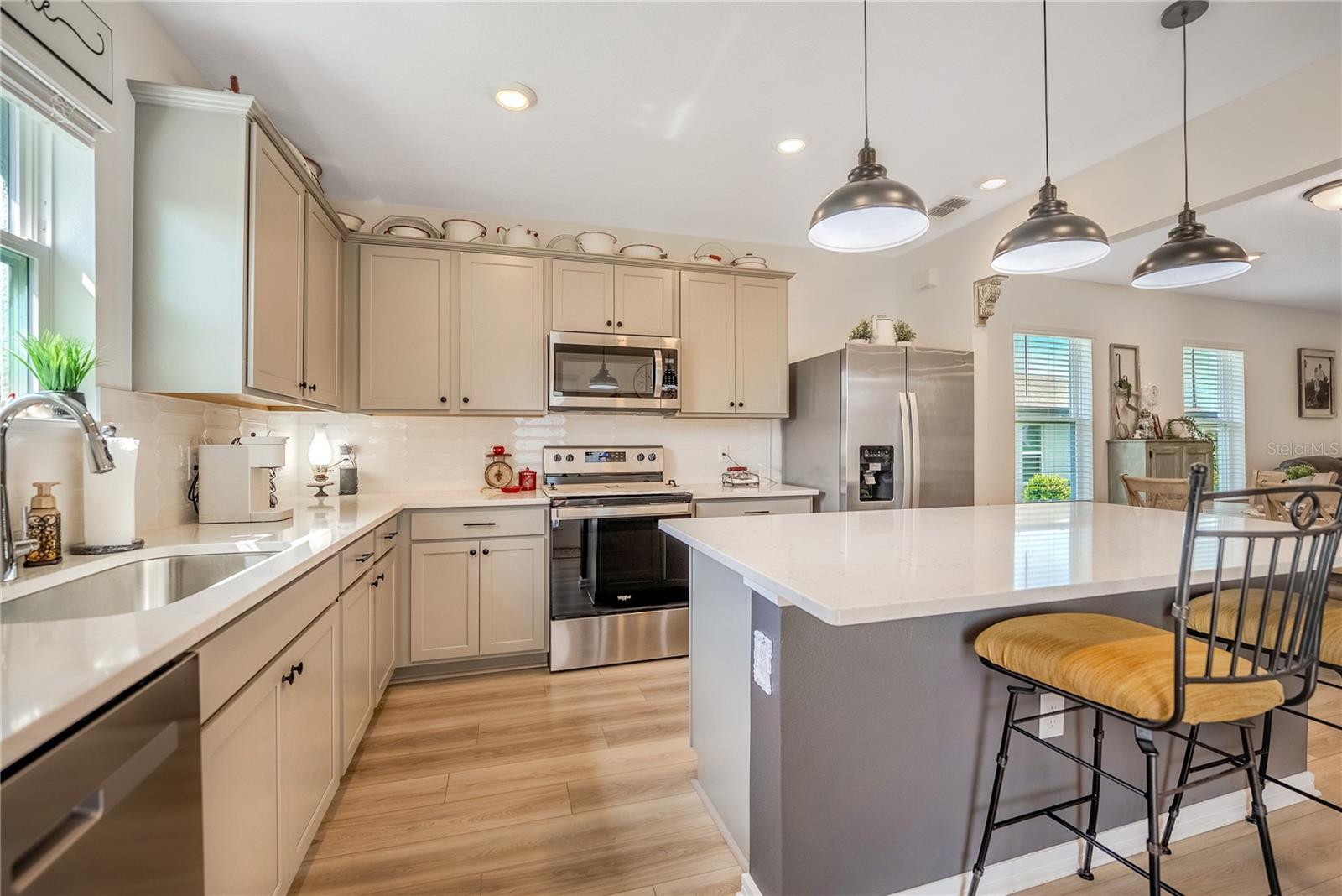 8392 SW 54TH LOOP
