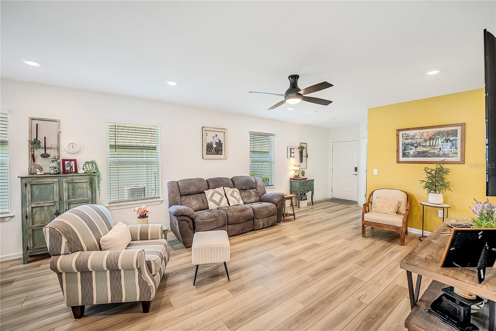 8392 SW 54TH LOOP