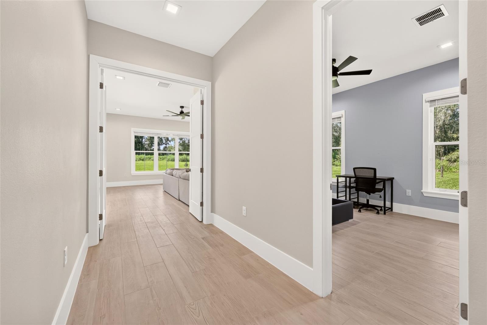 1060 SE 52ND CT