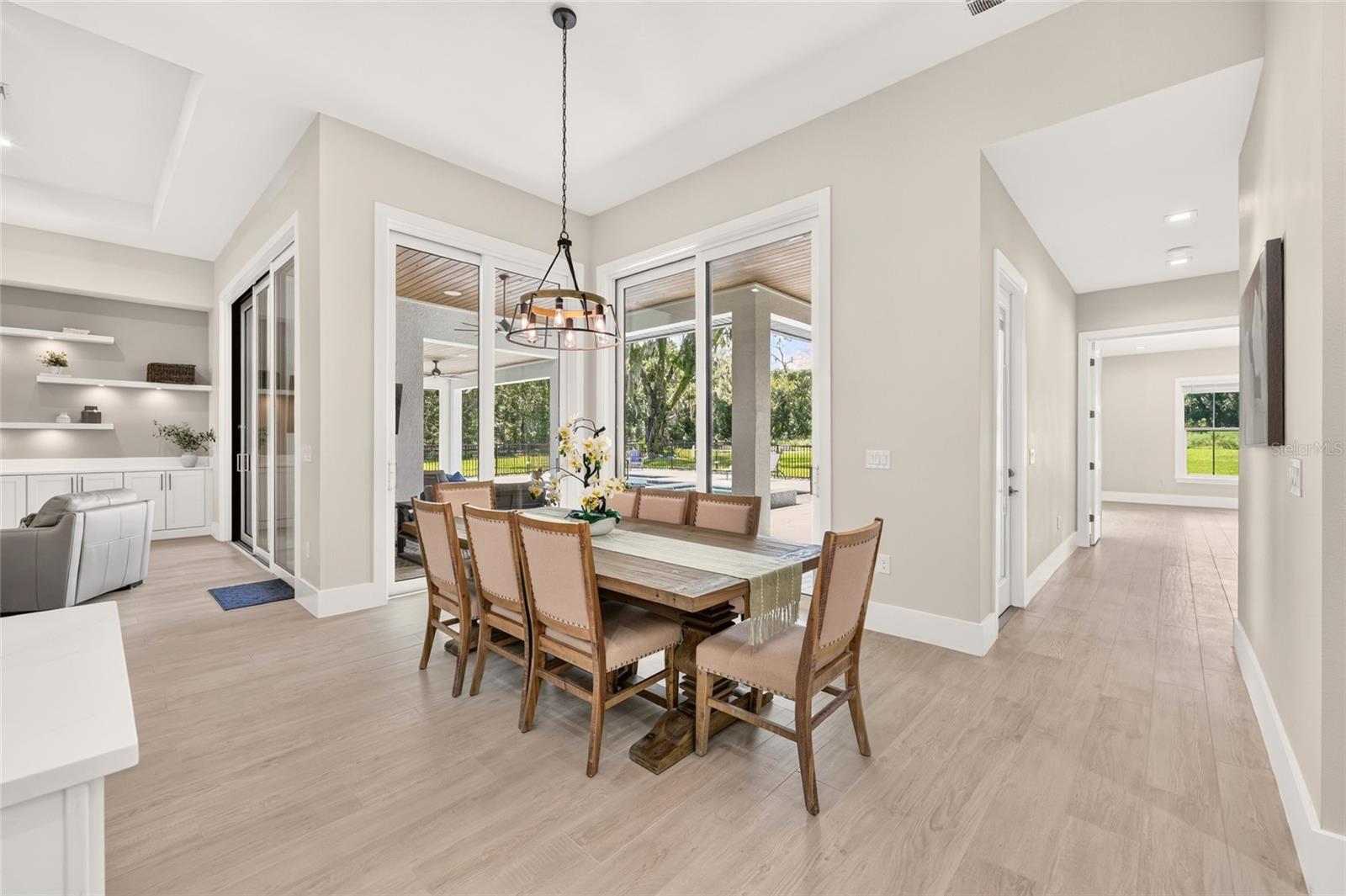 1060 SE 52ND CT