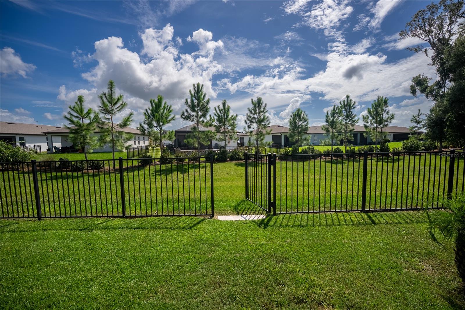 8488 SW 52ND LANE RD