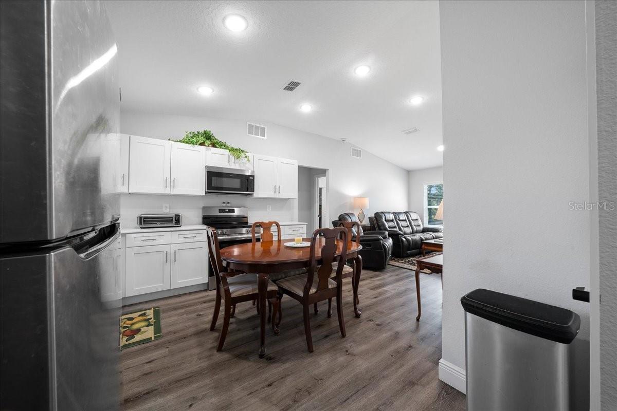 83 DOGWOOD CIR