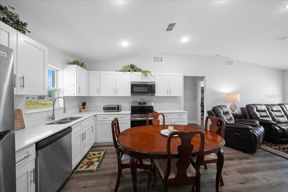 83 DOGWOOD CIR