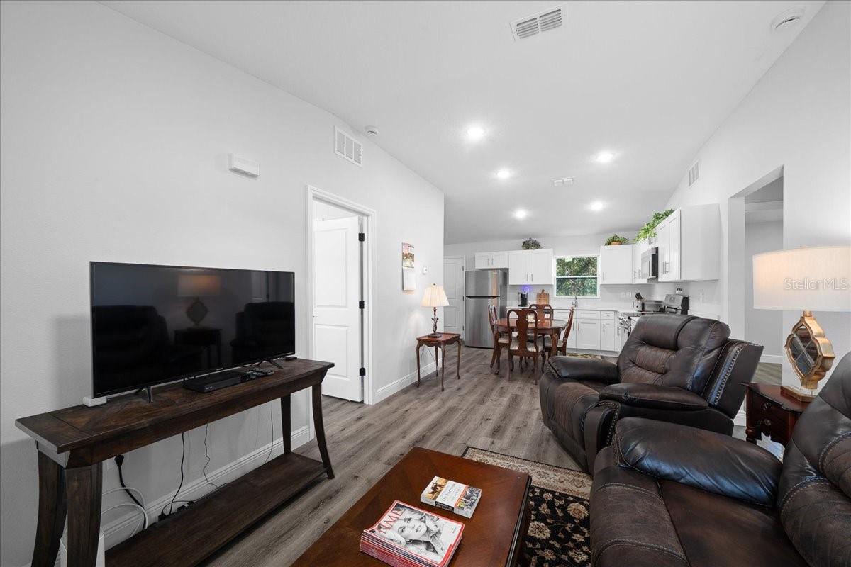 83 DOGWOOD CIR