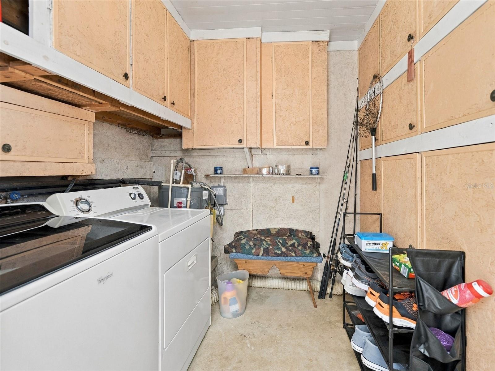 8641 SW 62ND TER