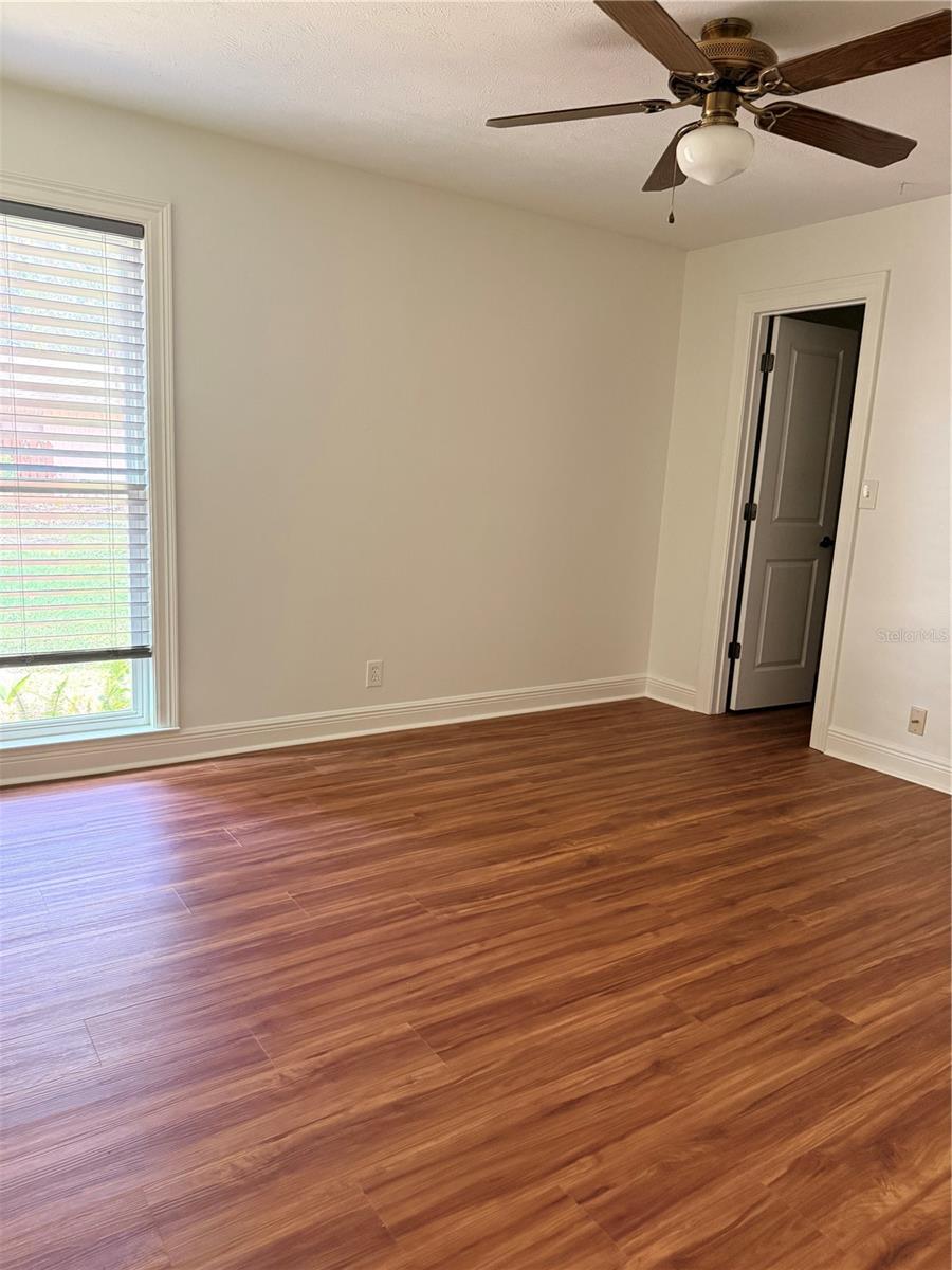 1701 SW 29TH TER