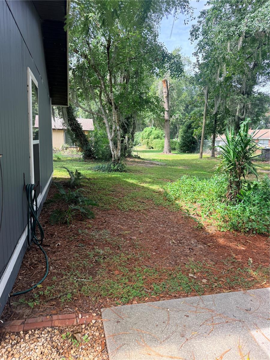1701 SW 29TH TER