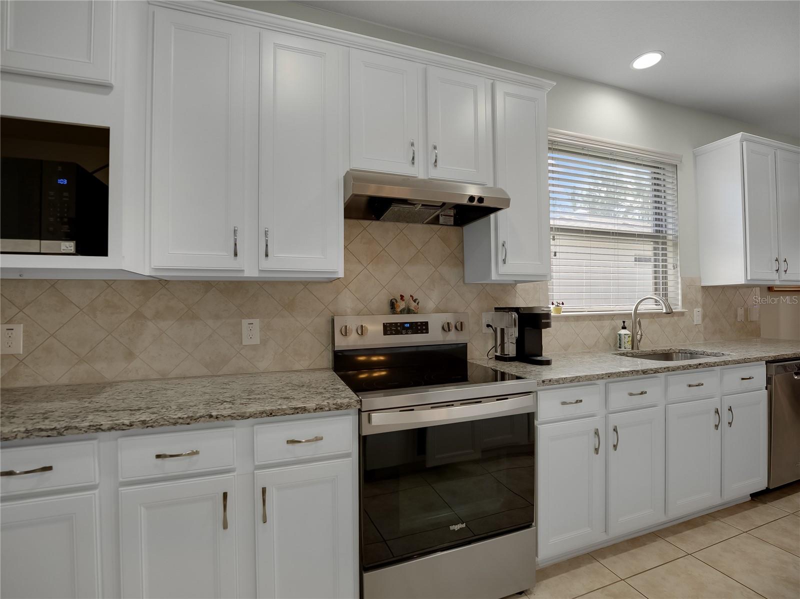 9301 SW 70TH LOOP