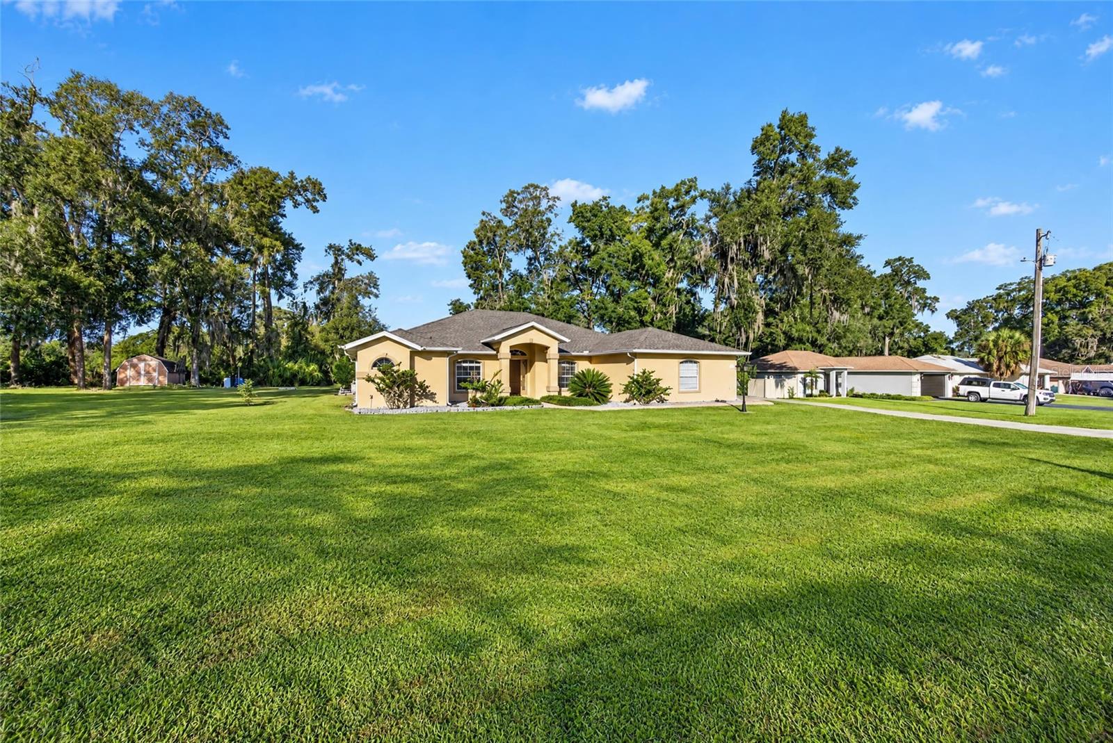 5542 NW 57TH AVE