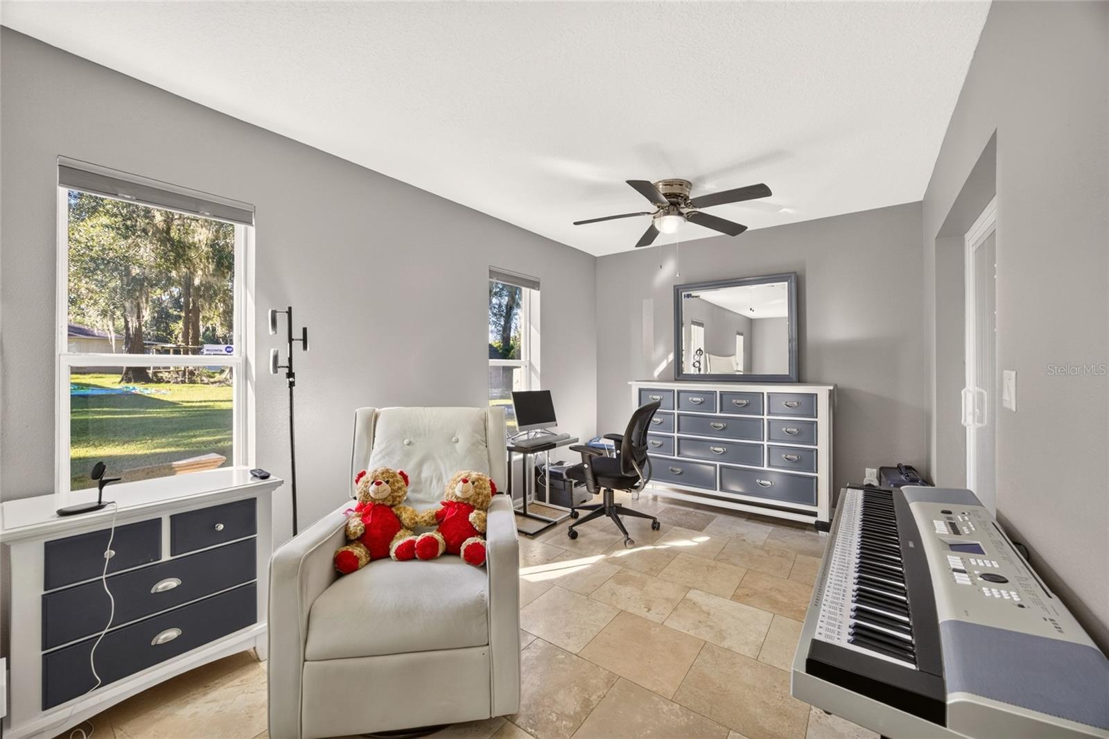 5542 NW 57TH AVE