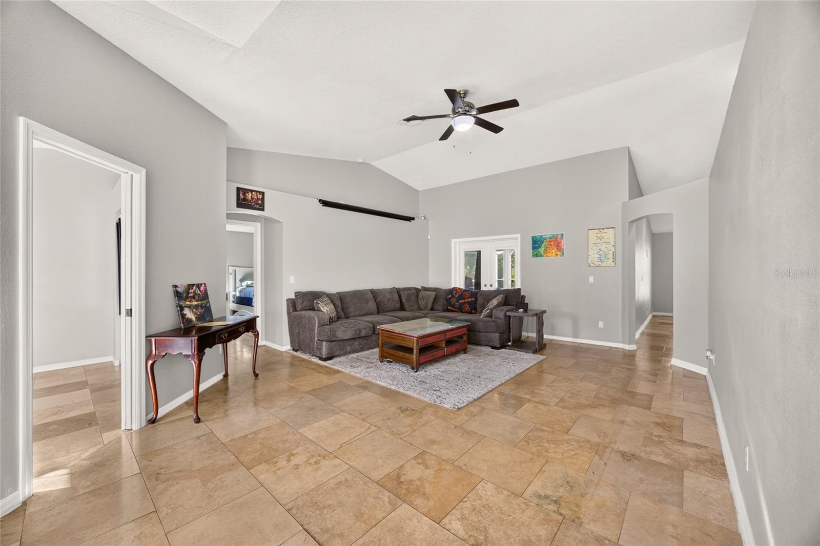 5542 NW 57TH AVE