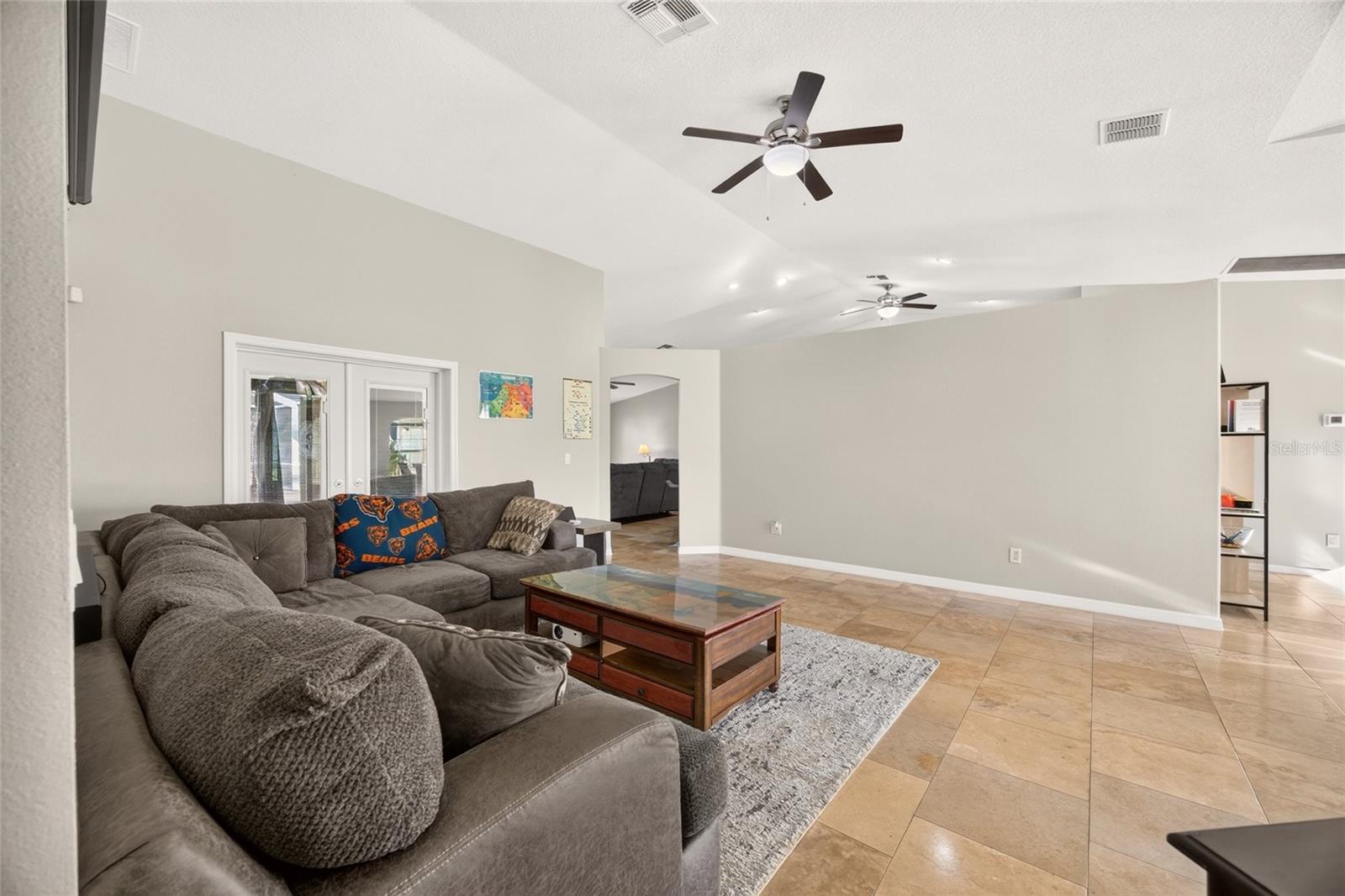 5542 NW 57TH AVE