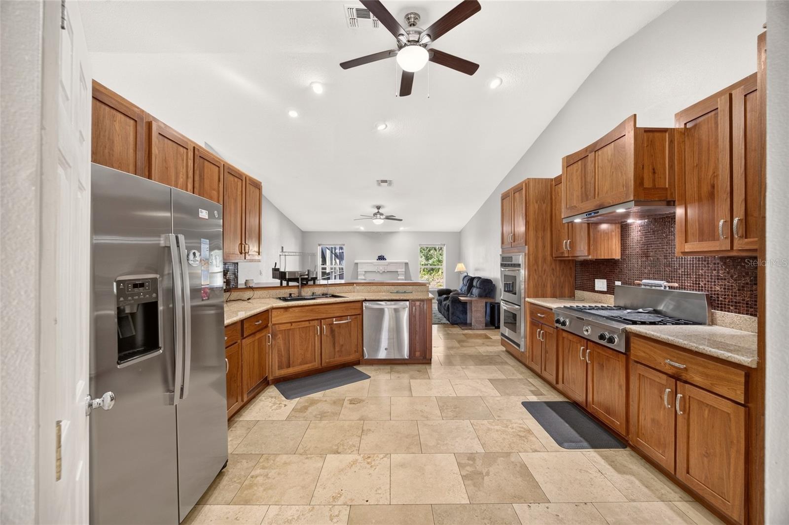 5542 NW 57TH AVE
