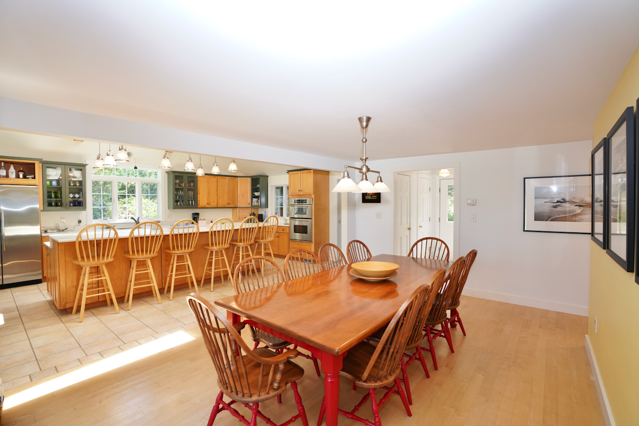 25 Beetle Swamp Road