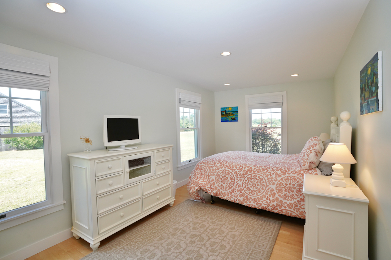 25 Beetle Swamp Road