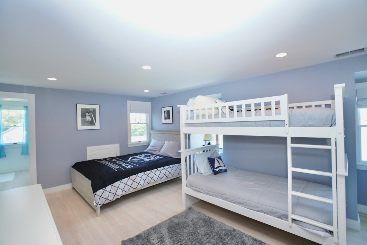 25 Beetle Swamp Road
