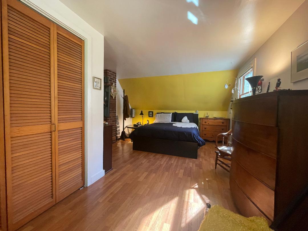 14 Twenty First St North