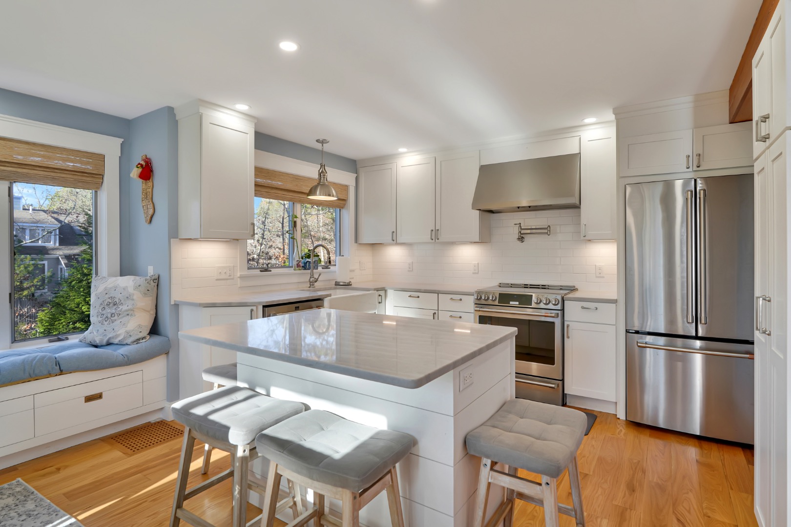7 Meetinghouse Village Way