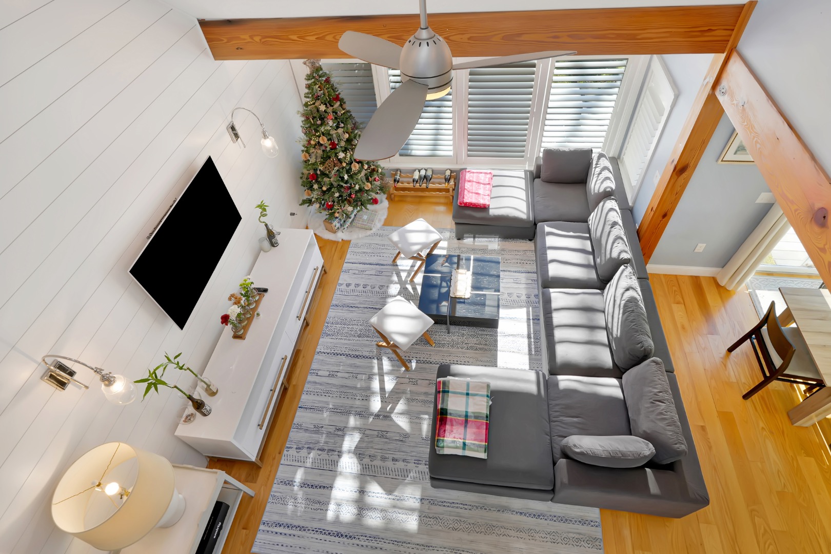 7 Meetinghouse Village Way