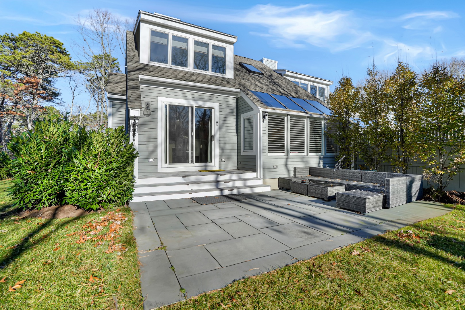 7 Meetinghouse Village Way