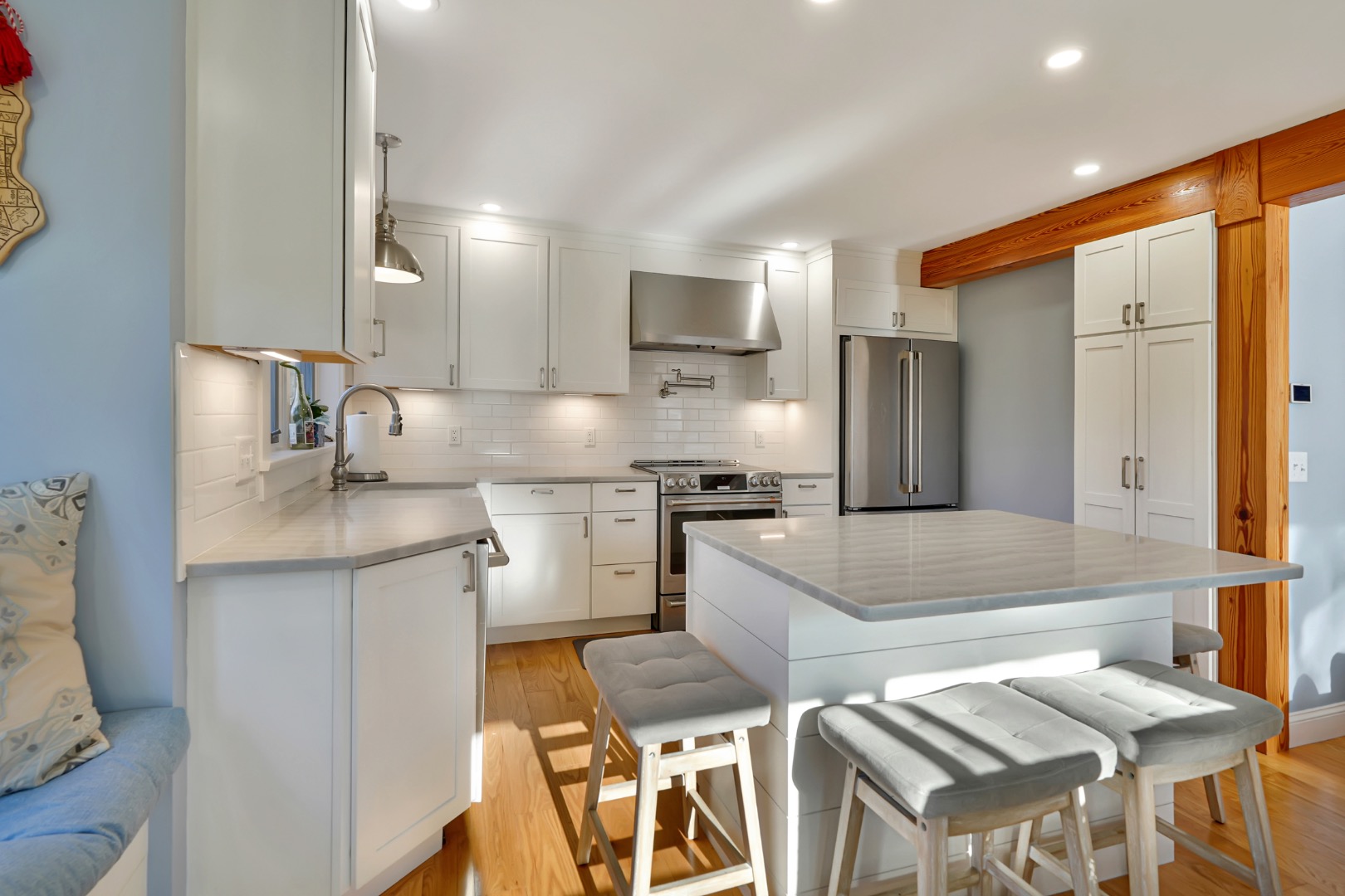 7 Meetinghouse Village Way