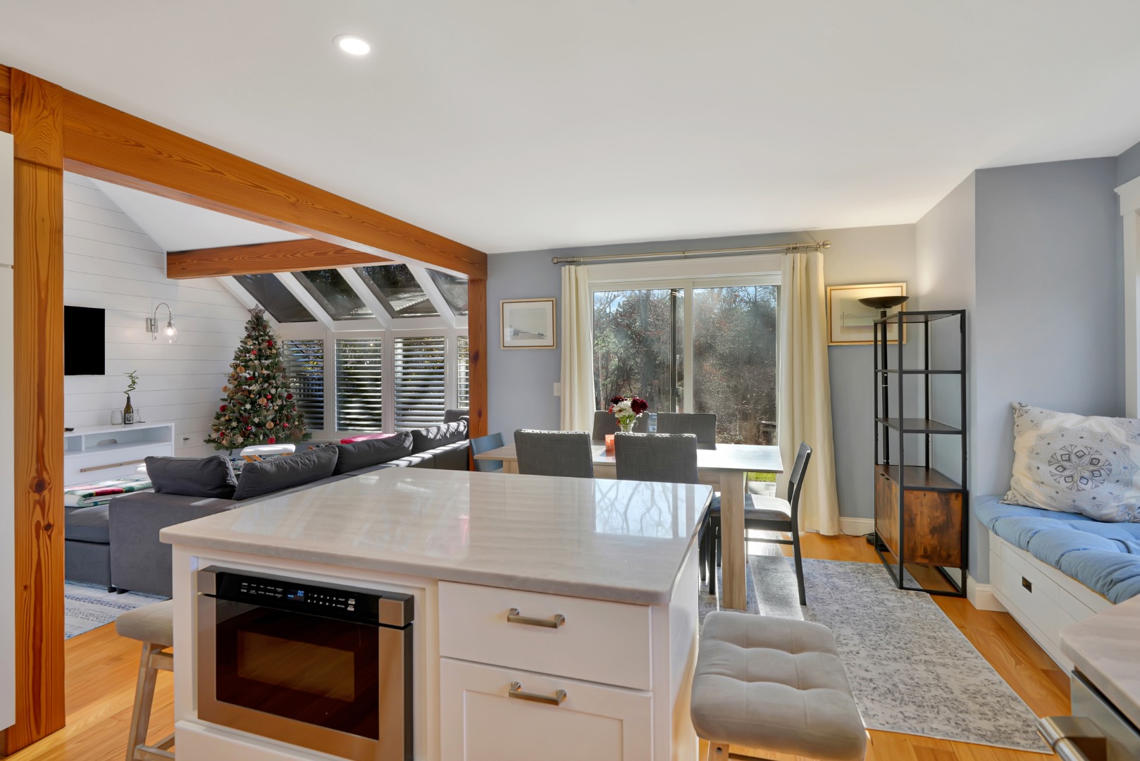 7 Meetinghouse Village Way