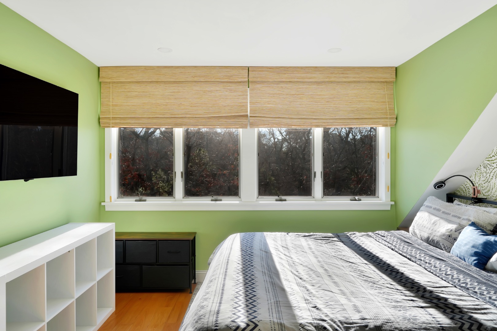 7 Meetinghouse Village Way