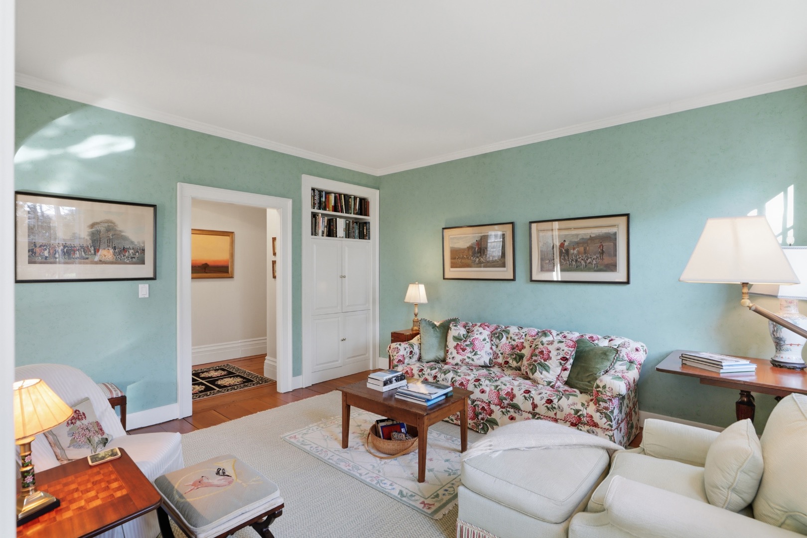 14 Thayer Street