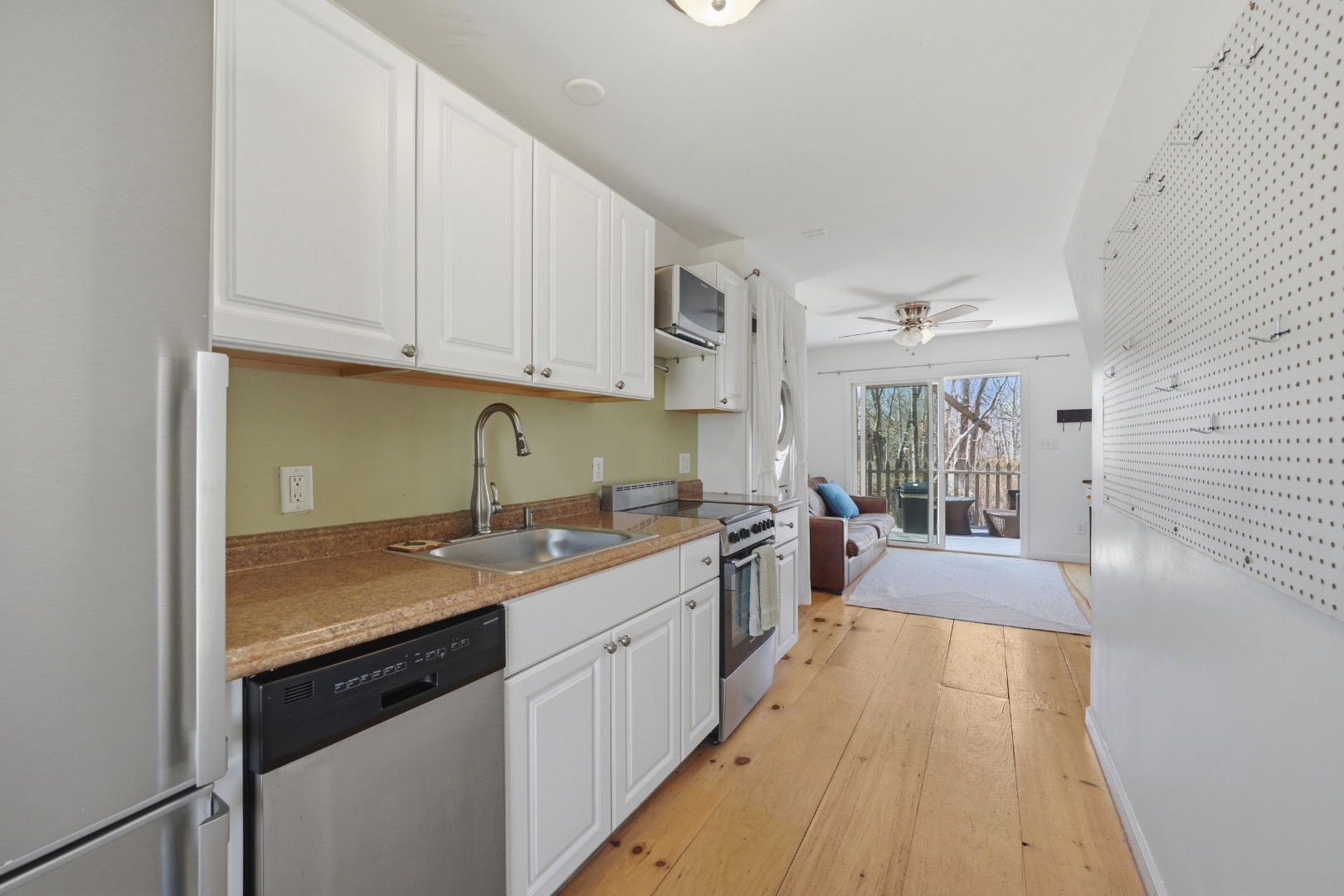 63 Vineyard Meadow Farms Road
