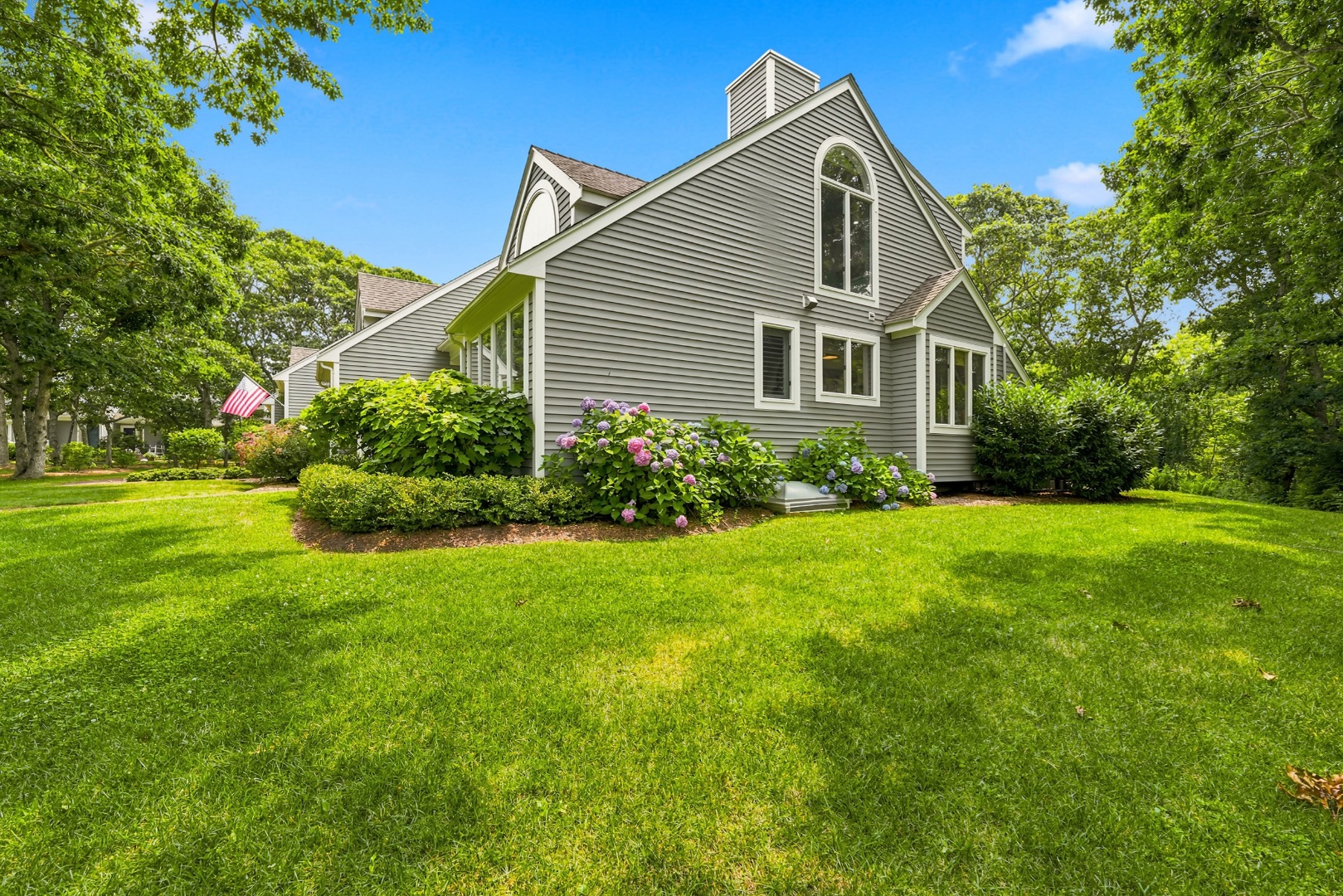 7 Meetinghouse Village Way