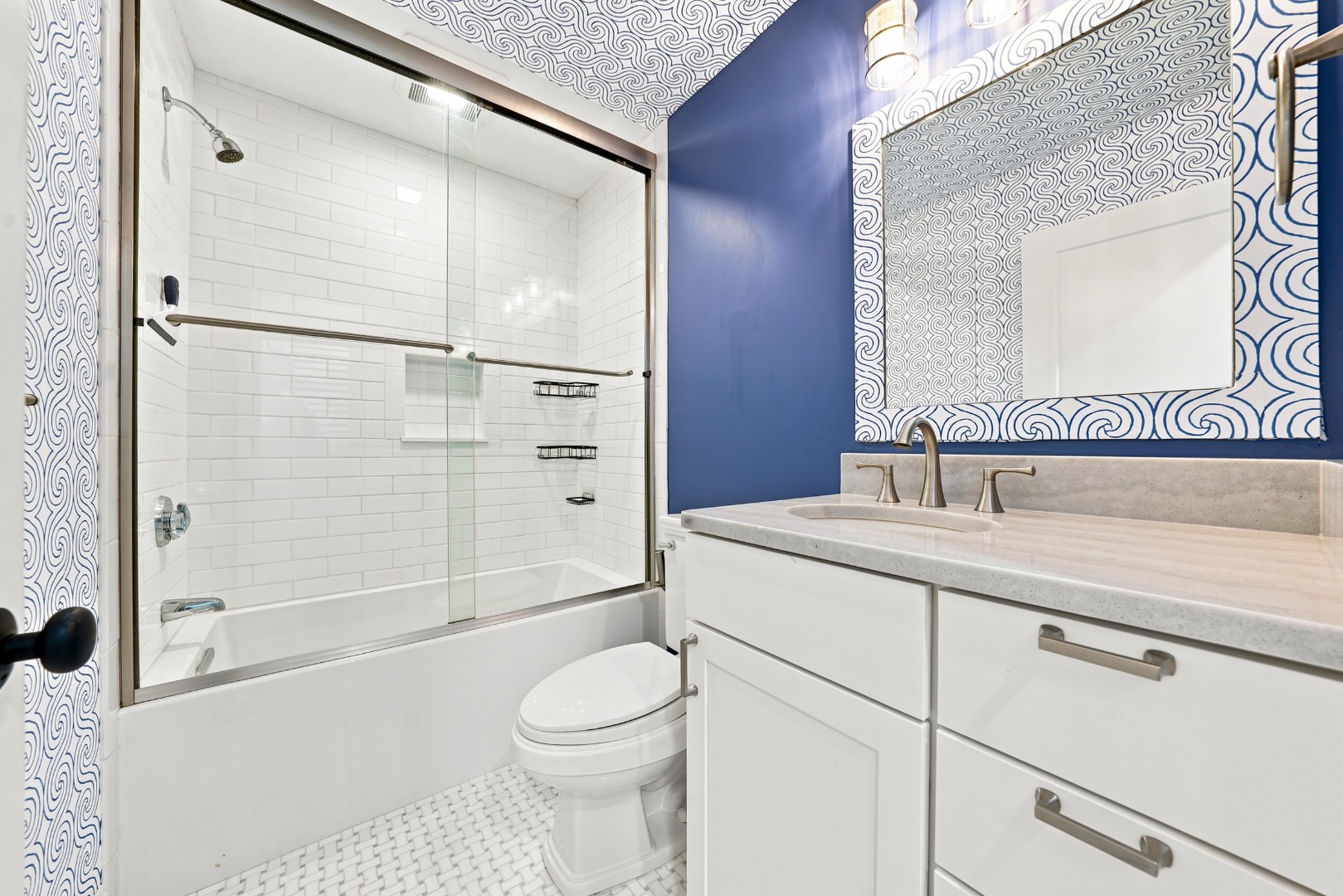 7 Meetinghouse Village Way