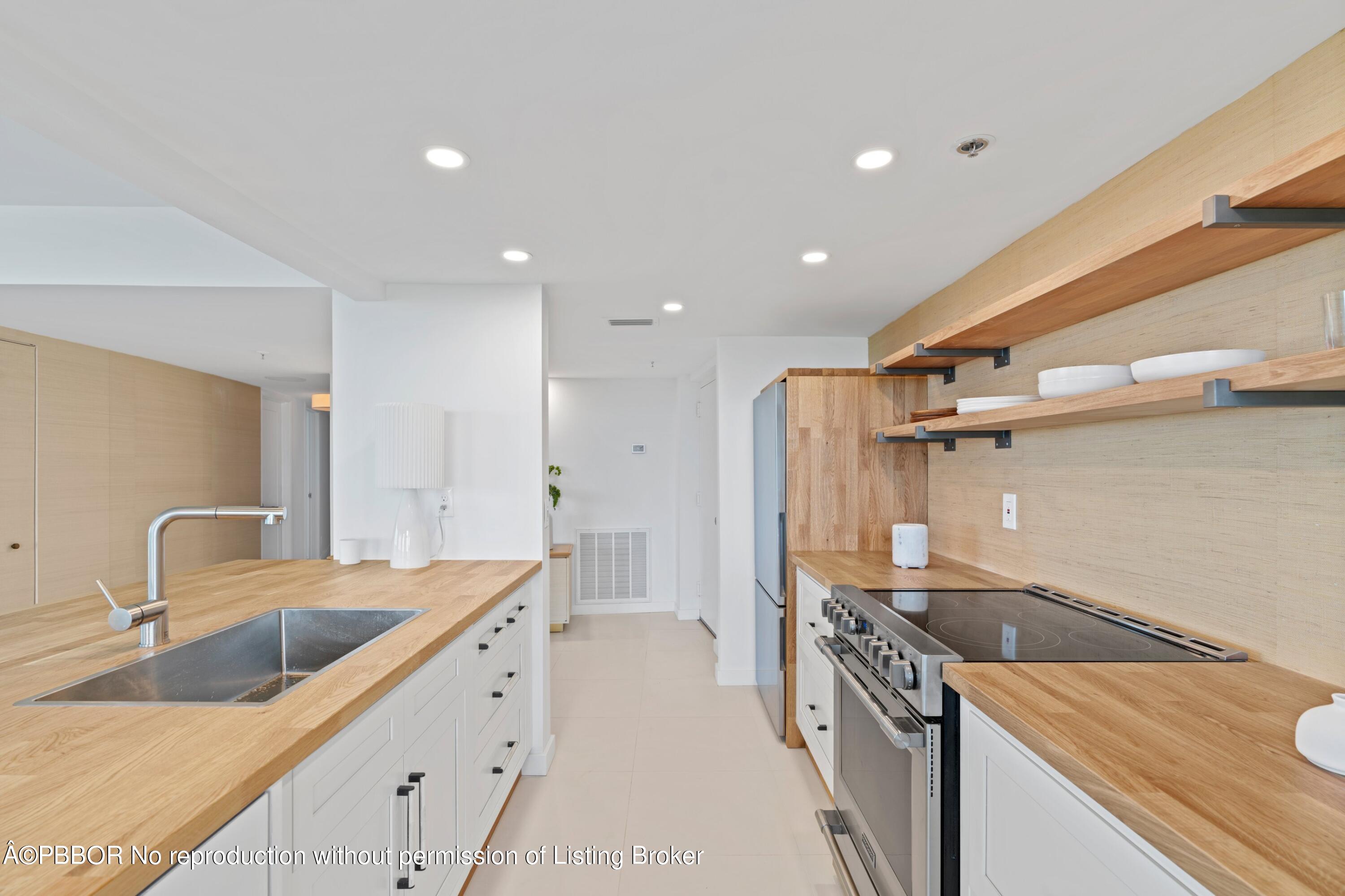 3360 S Ocean Boulevard, 2DII