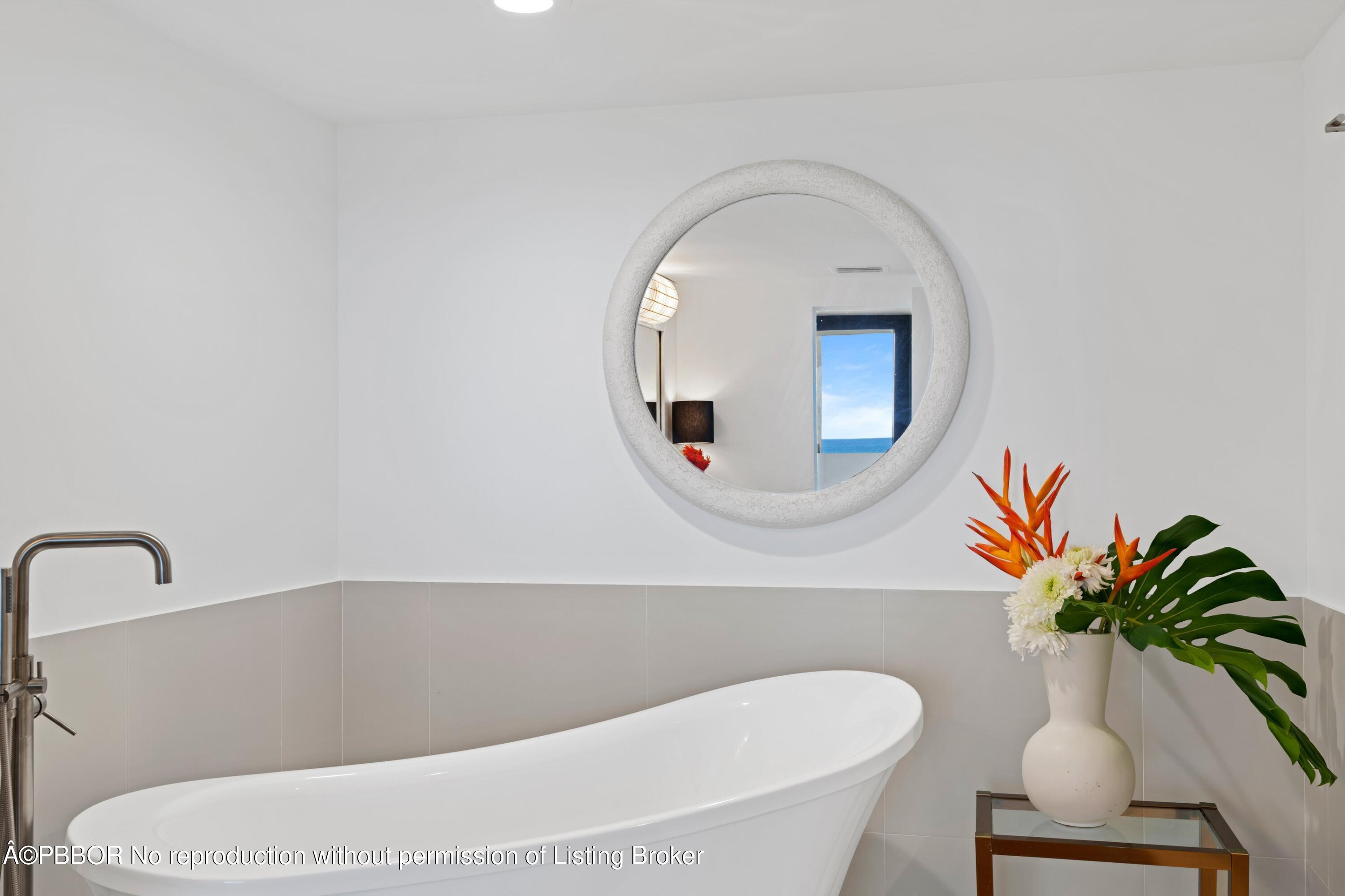 3360 S Ocean Boulevard, 2DII