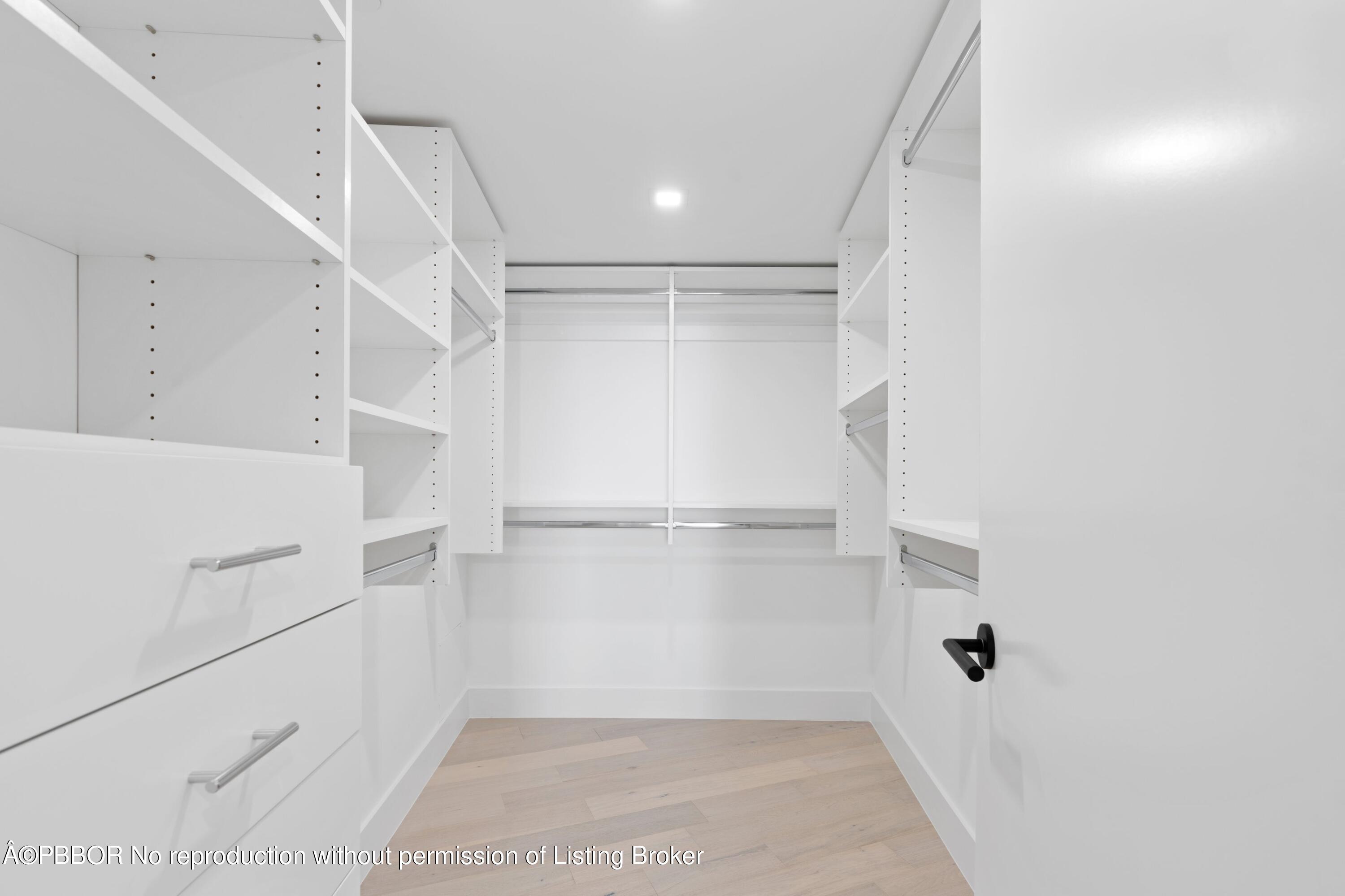 3400 S Ocean Boulevard, 3GI