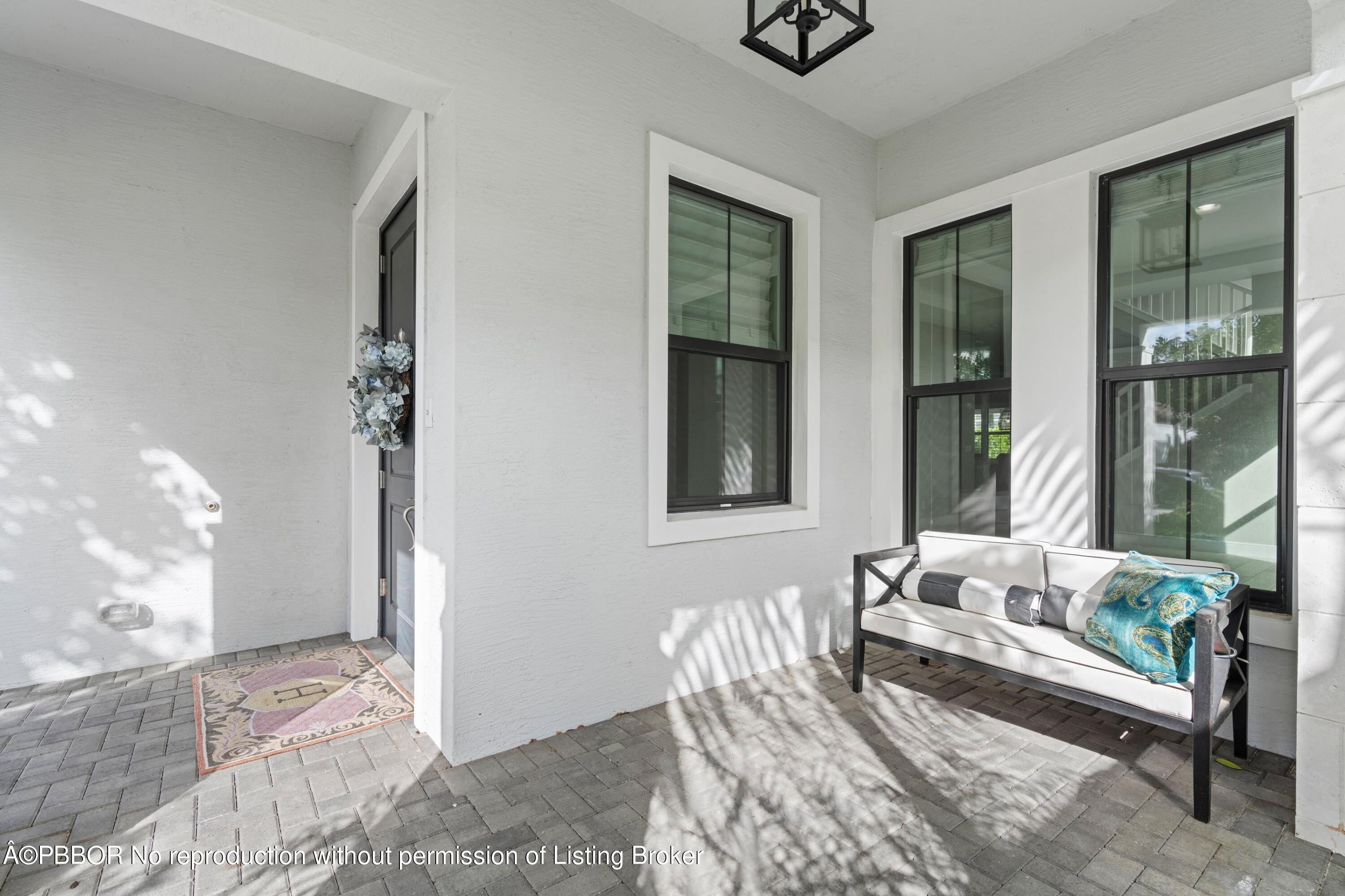 5623 Delacroix Terrace