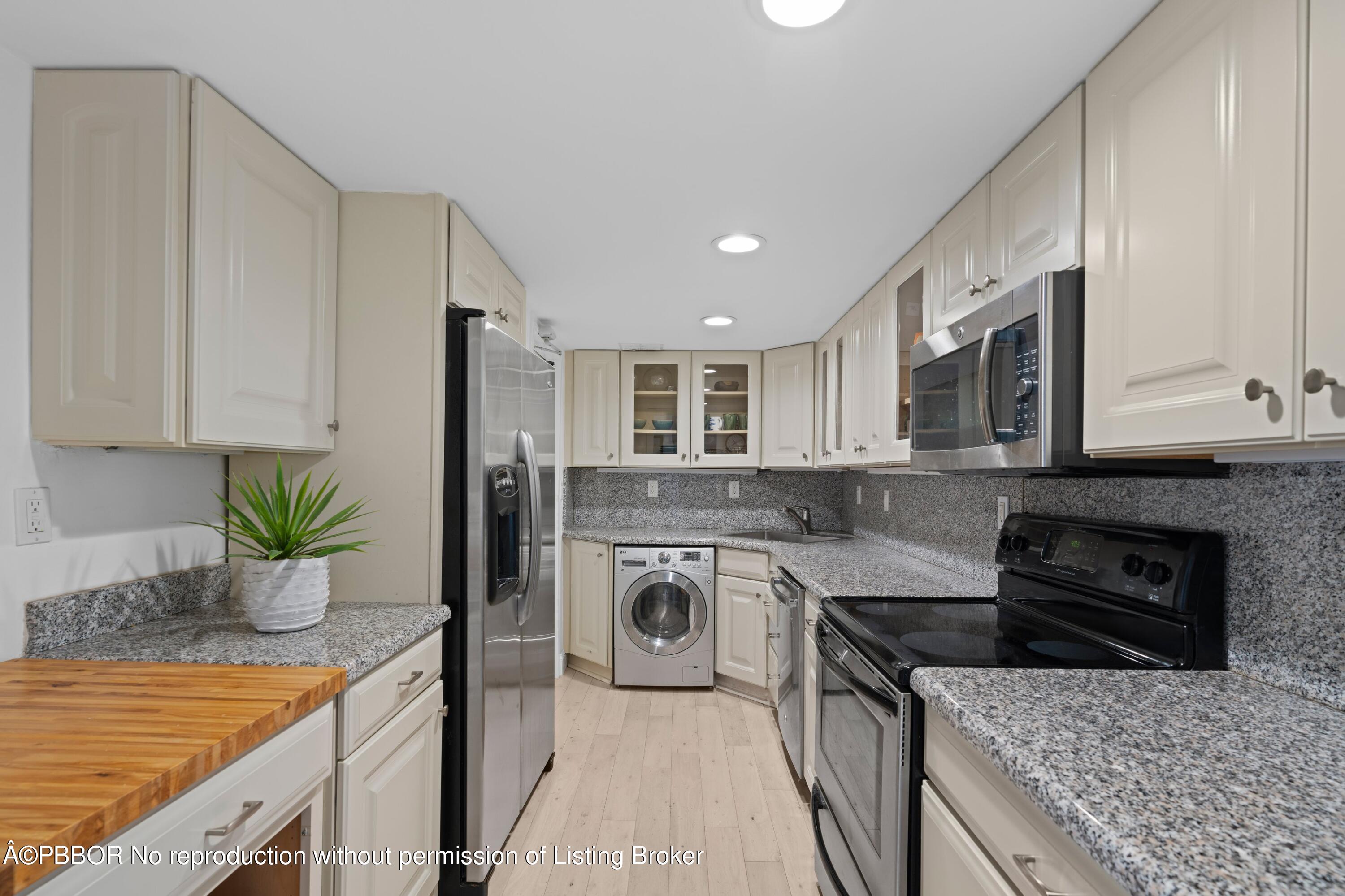 223 Atlantic Avenue, 4E