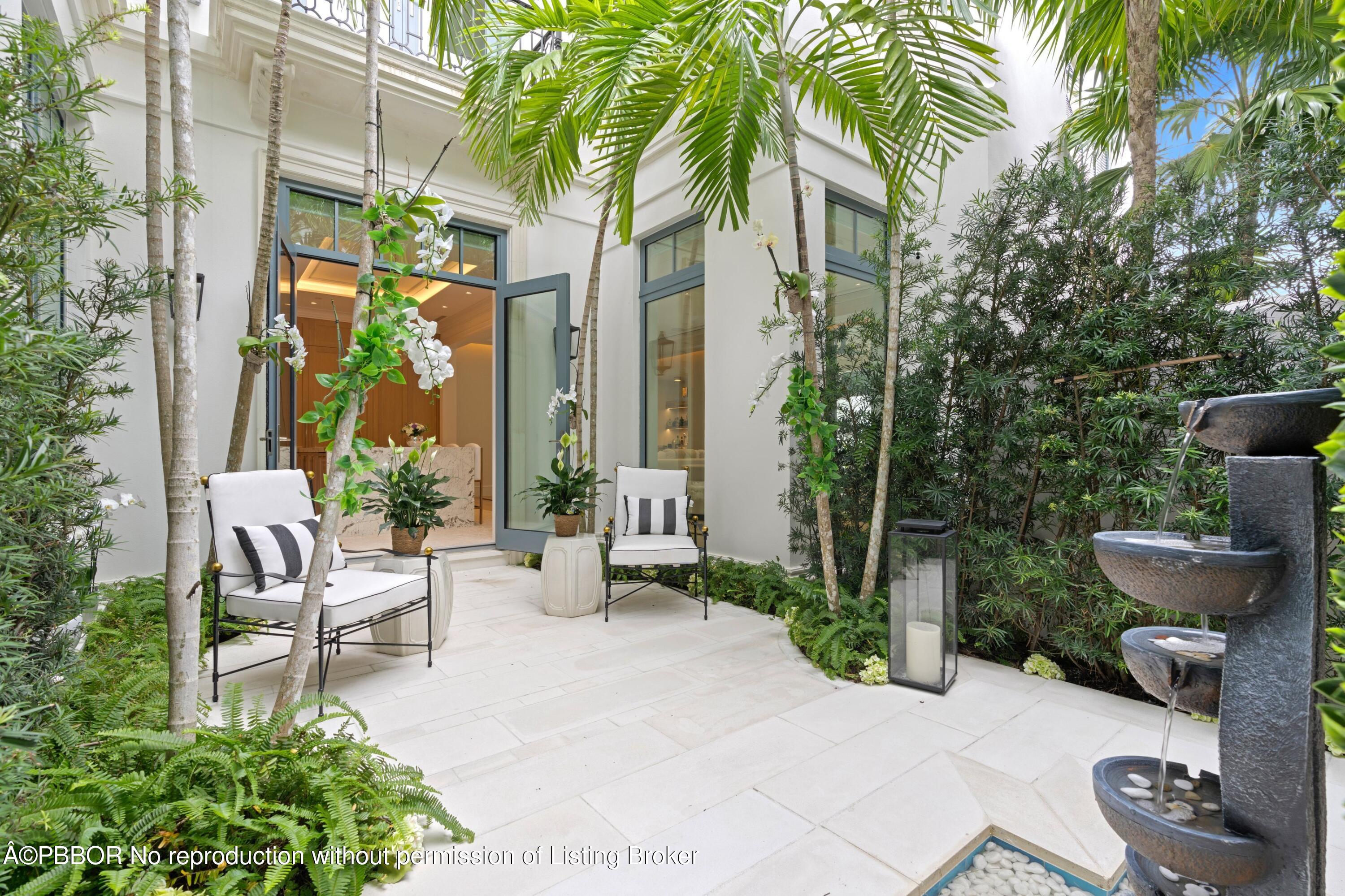 220 Brazilian Avenue, 1