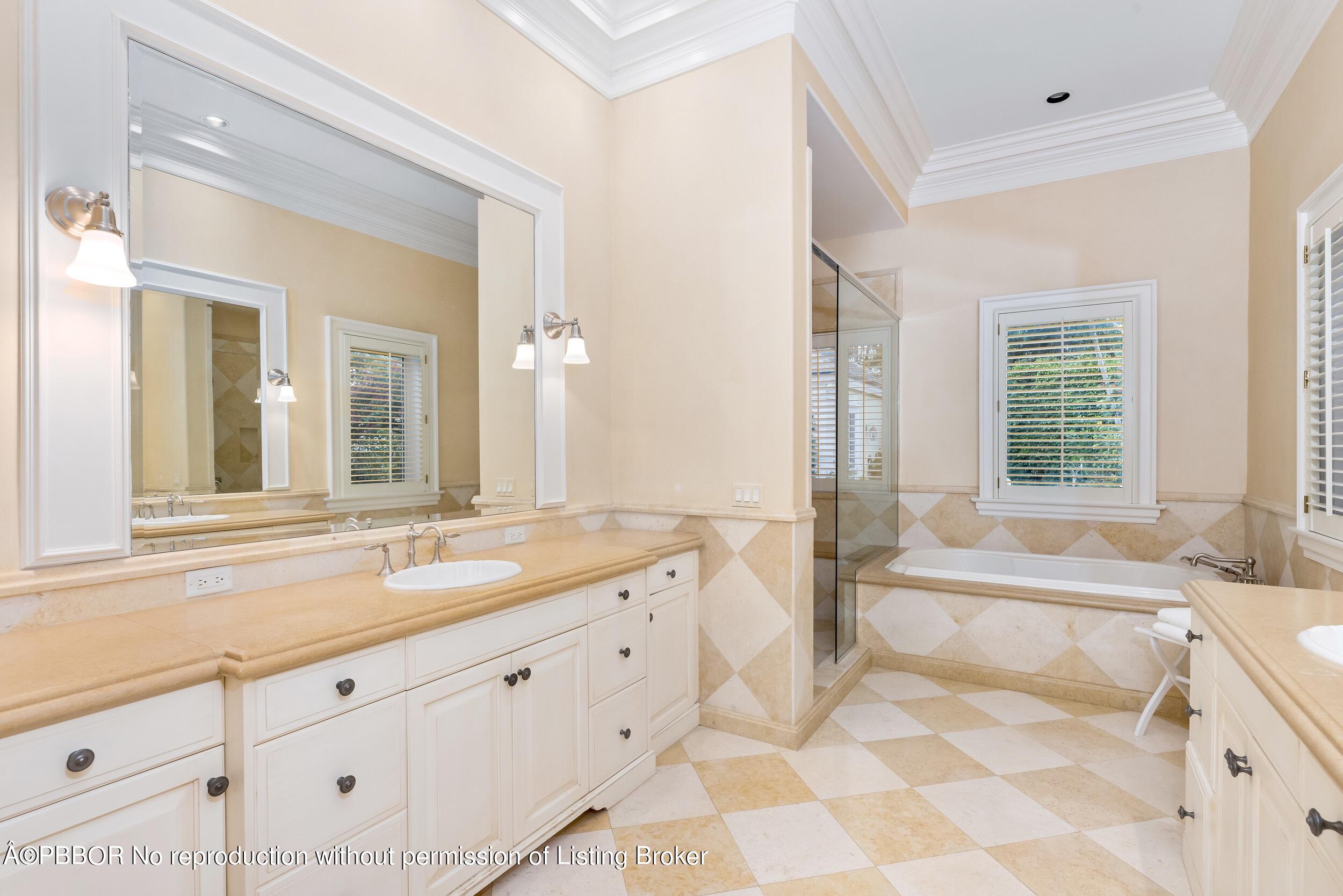 249 W Indies Drive