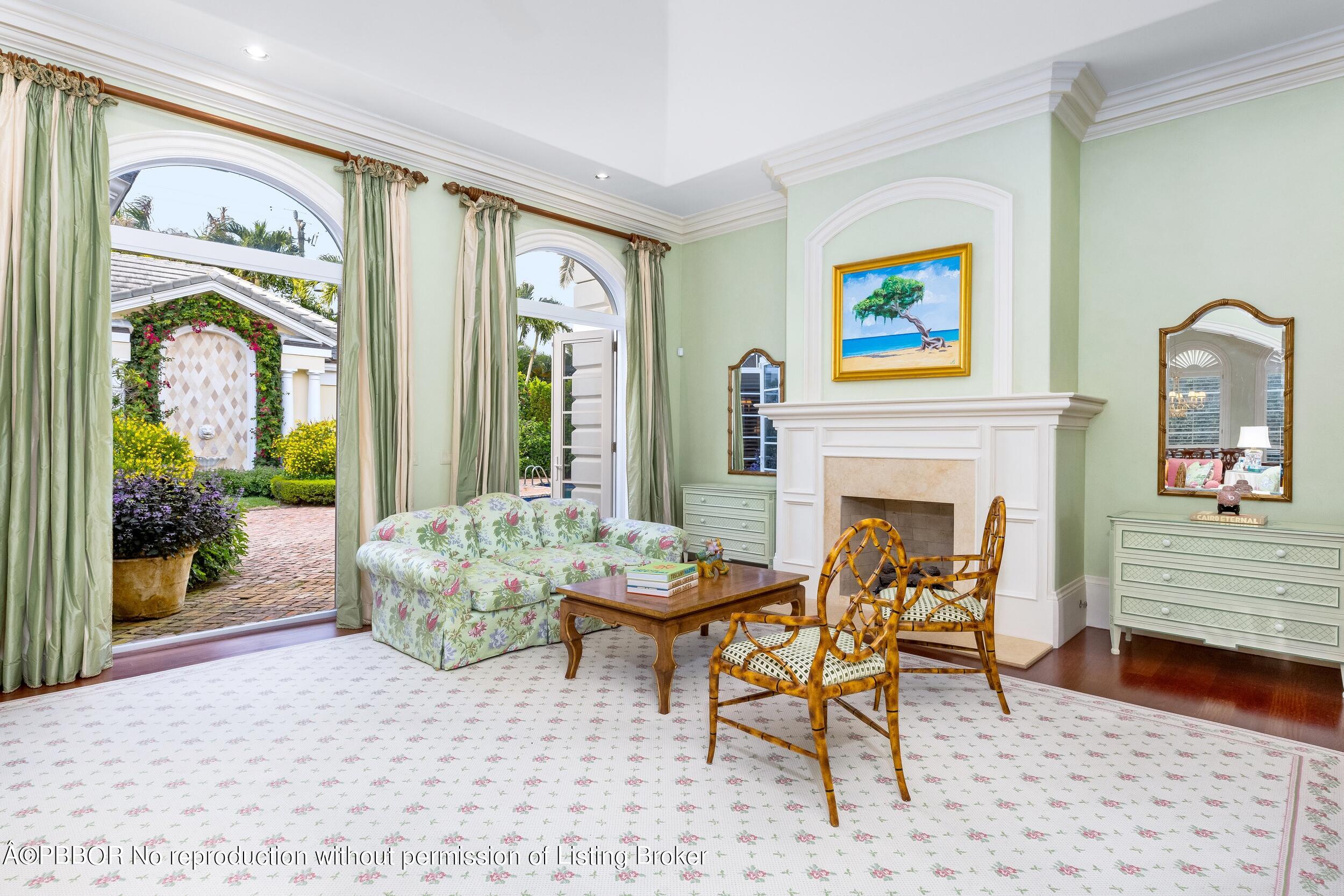 249 W Indies Drive