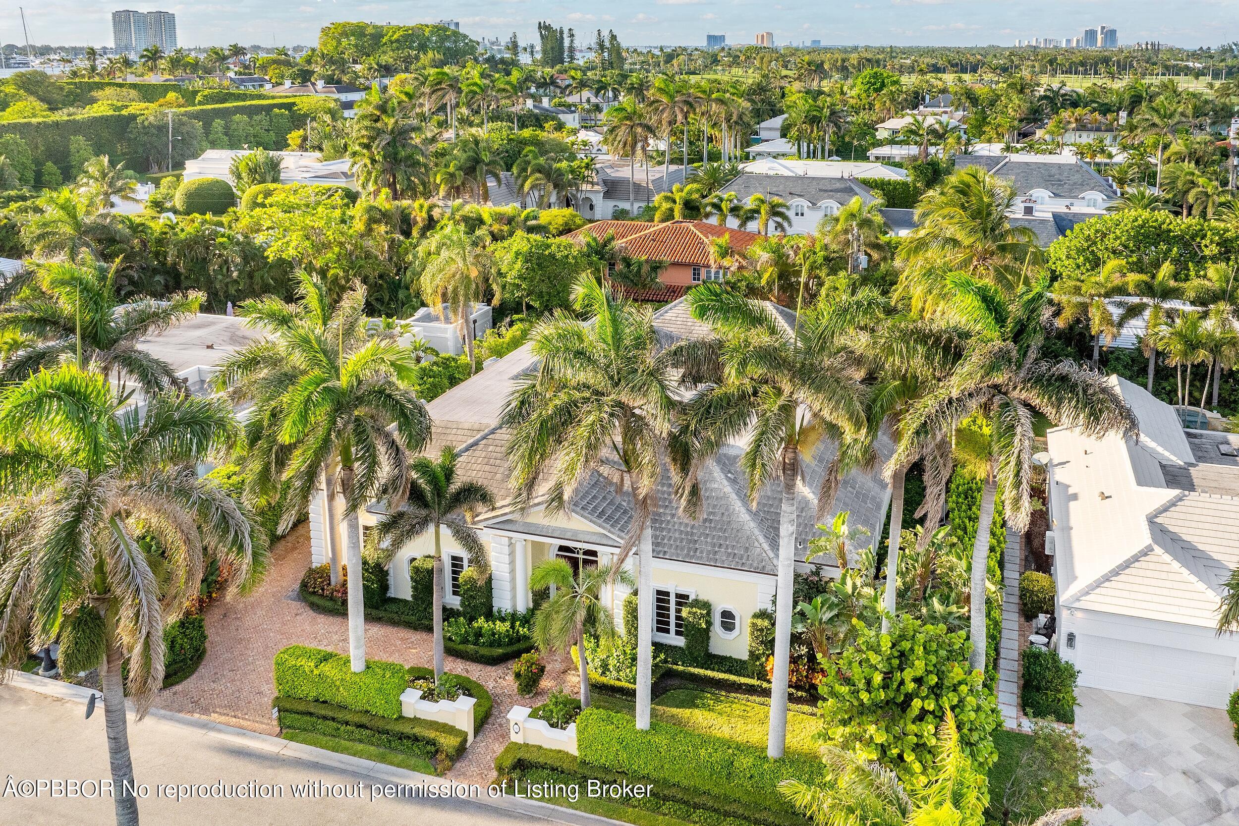 249 W Indies Drive