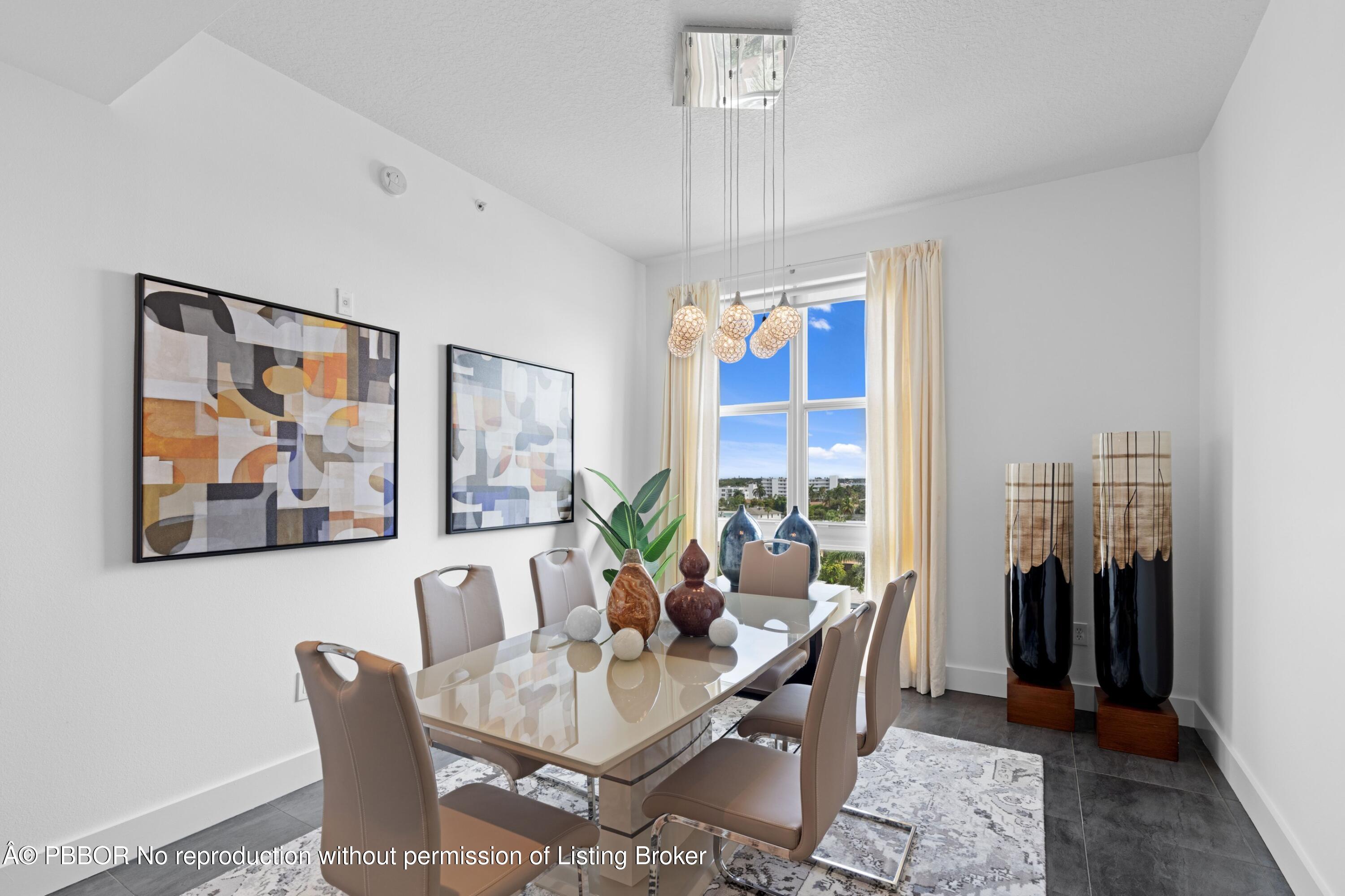 804 E Windward Way, 707