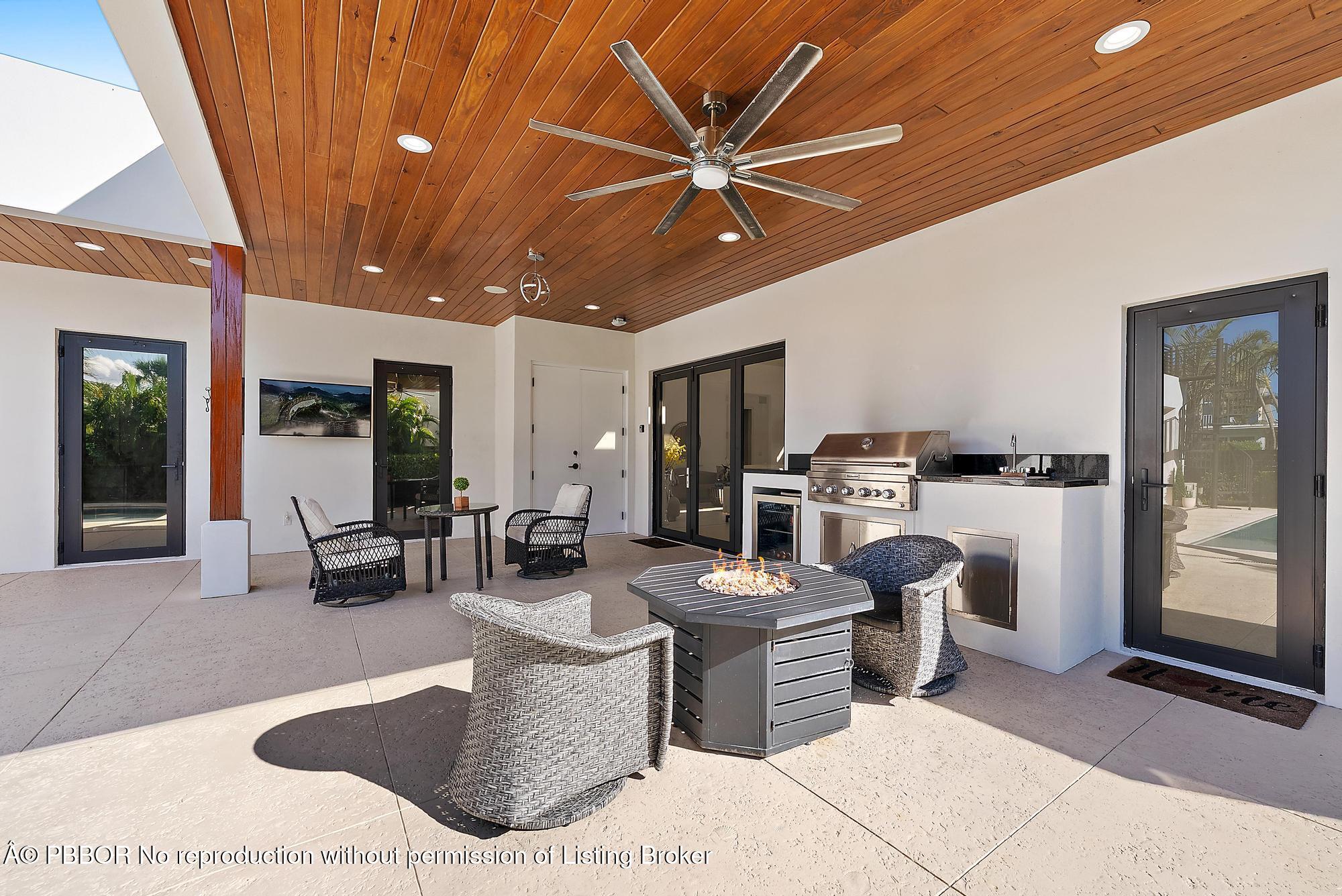 1801 N Lakeside Drive