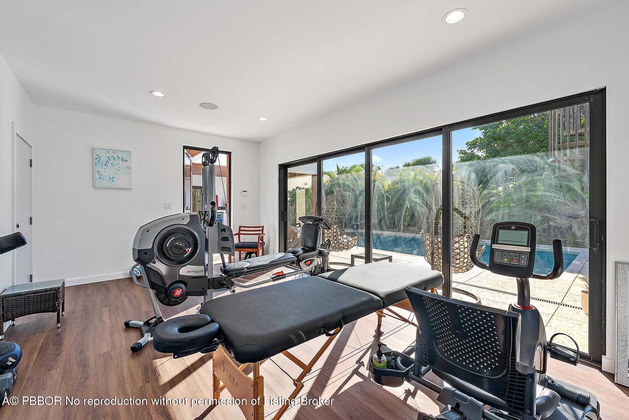 1801 N Lakeside Drive