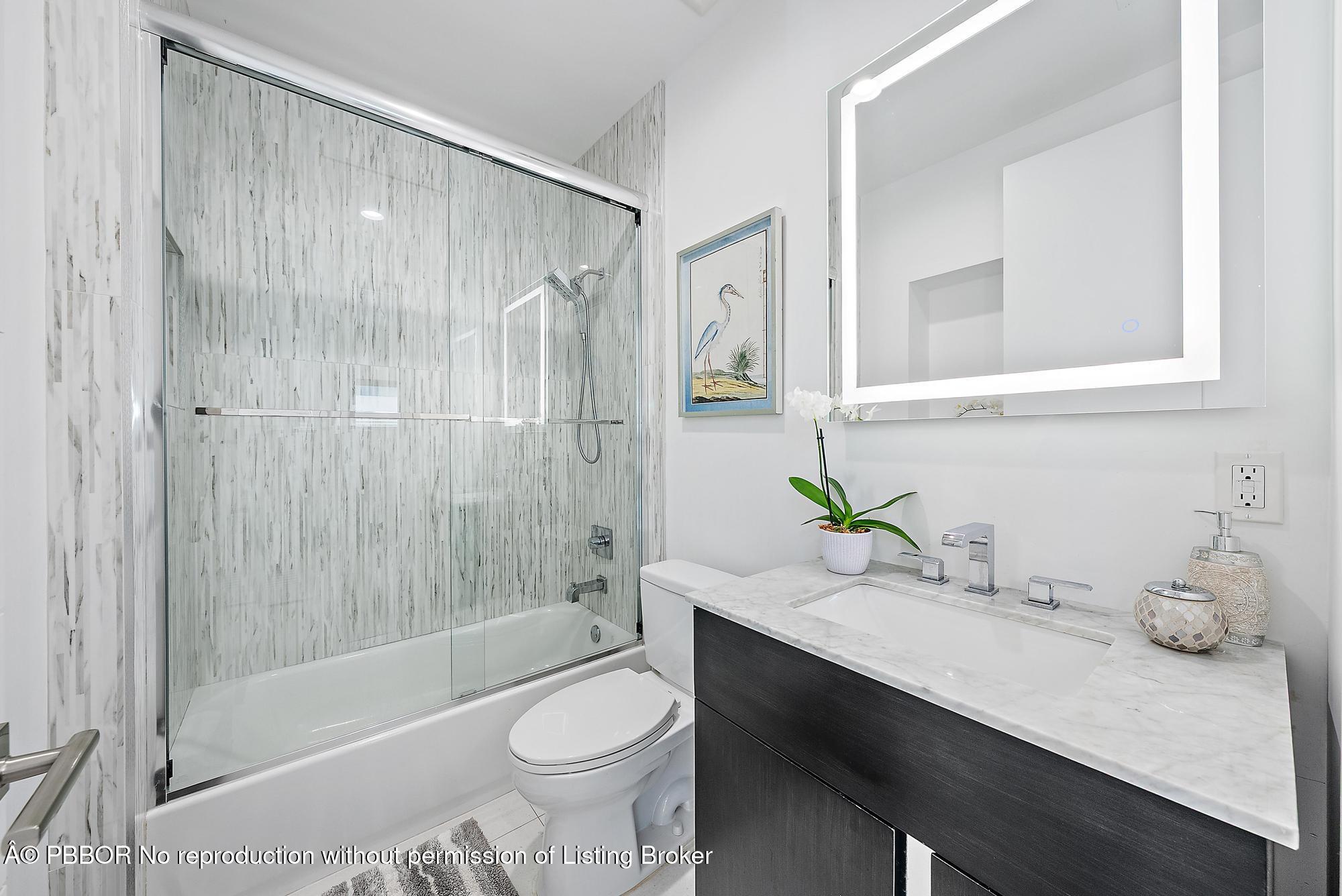 1801 N Lakeside Drive